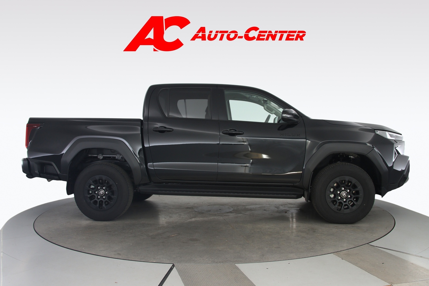 TOYOTA Hilux 2026