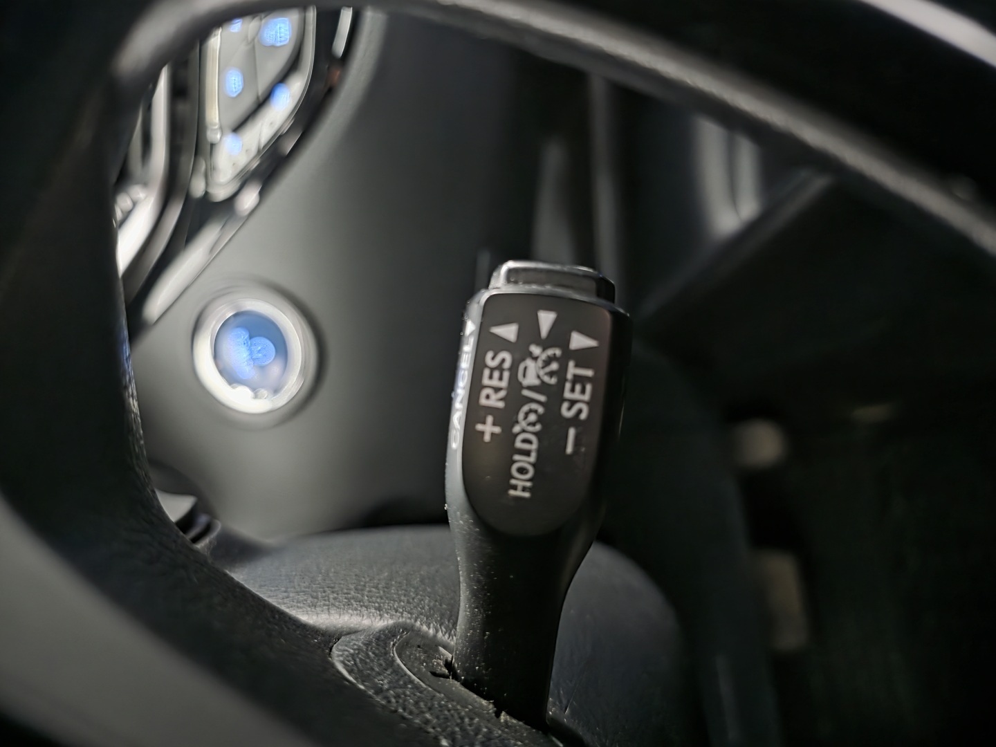 TOYOTA C-HR 2019