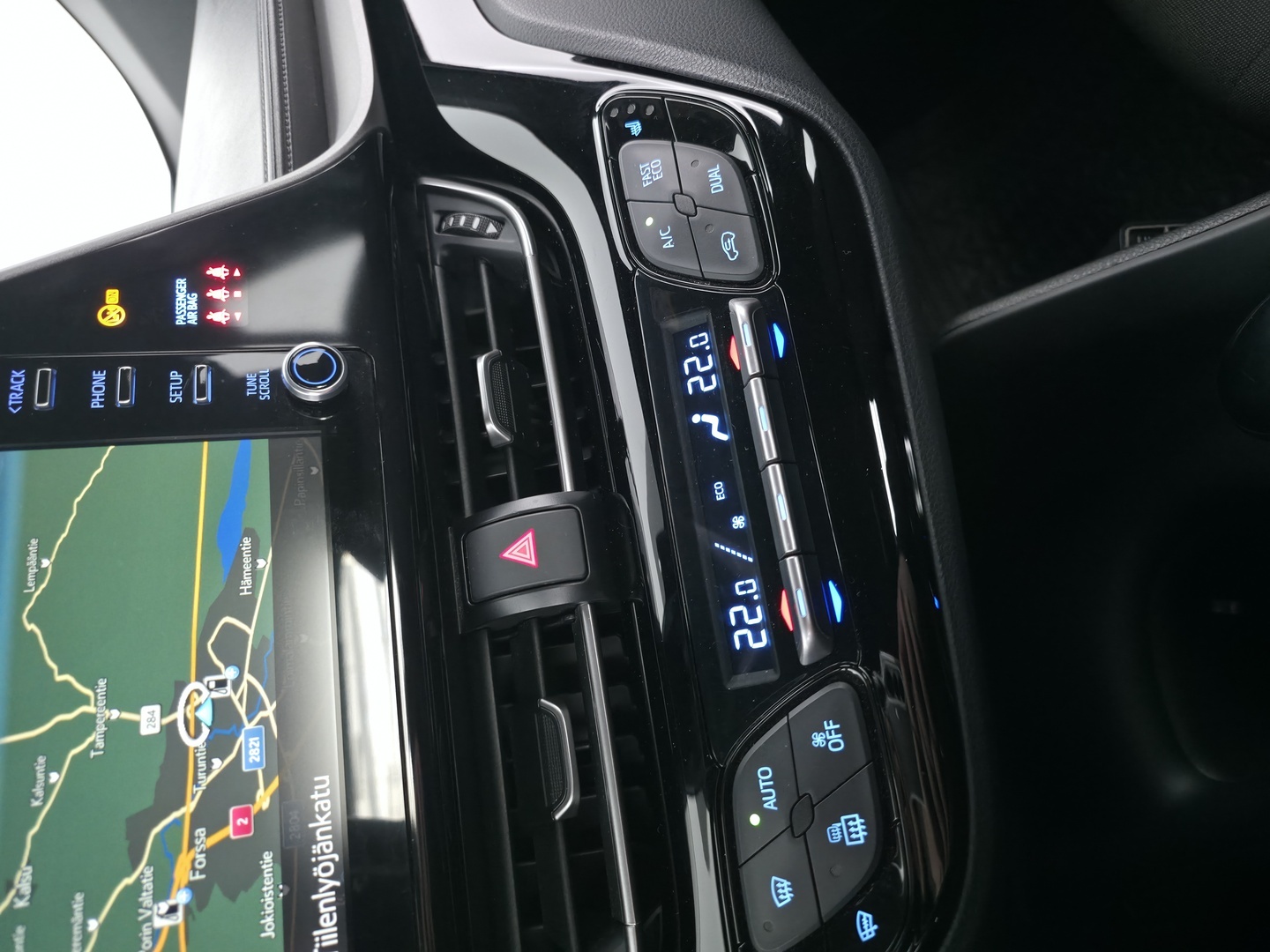 TOYOTA C-HR 2019