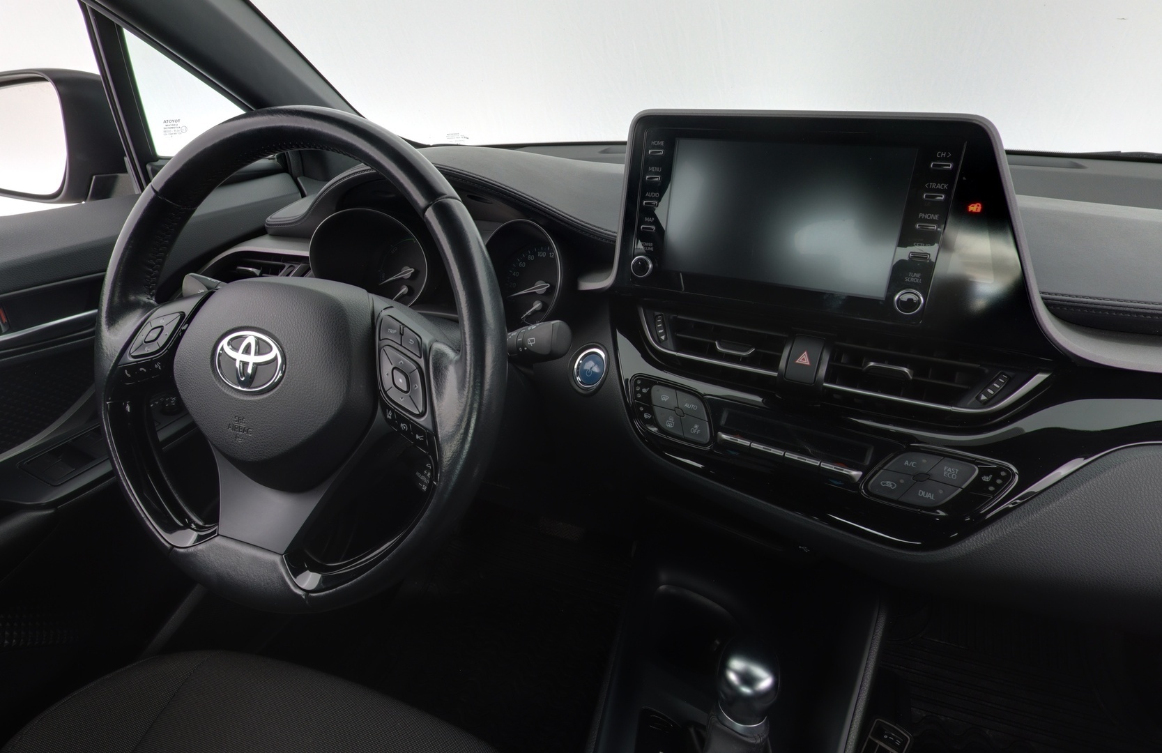 TOYOTA C-HR 2019