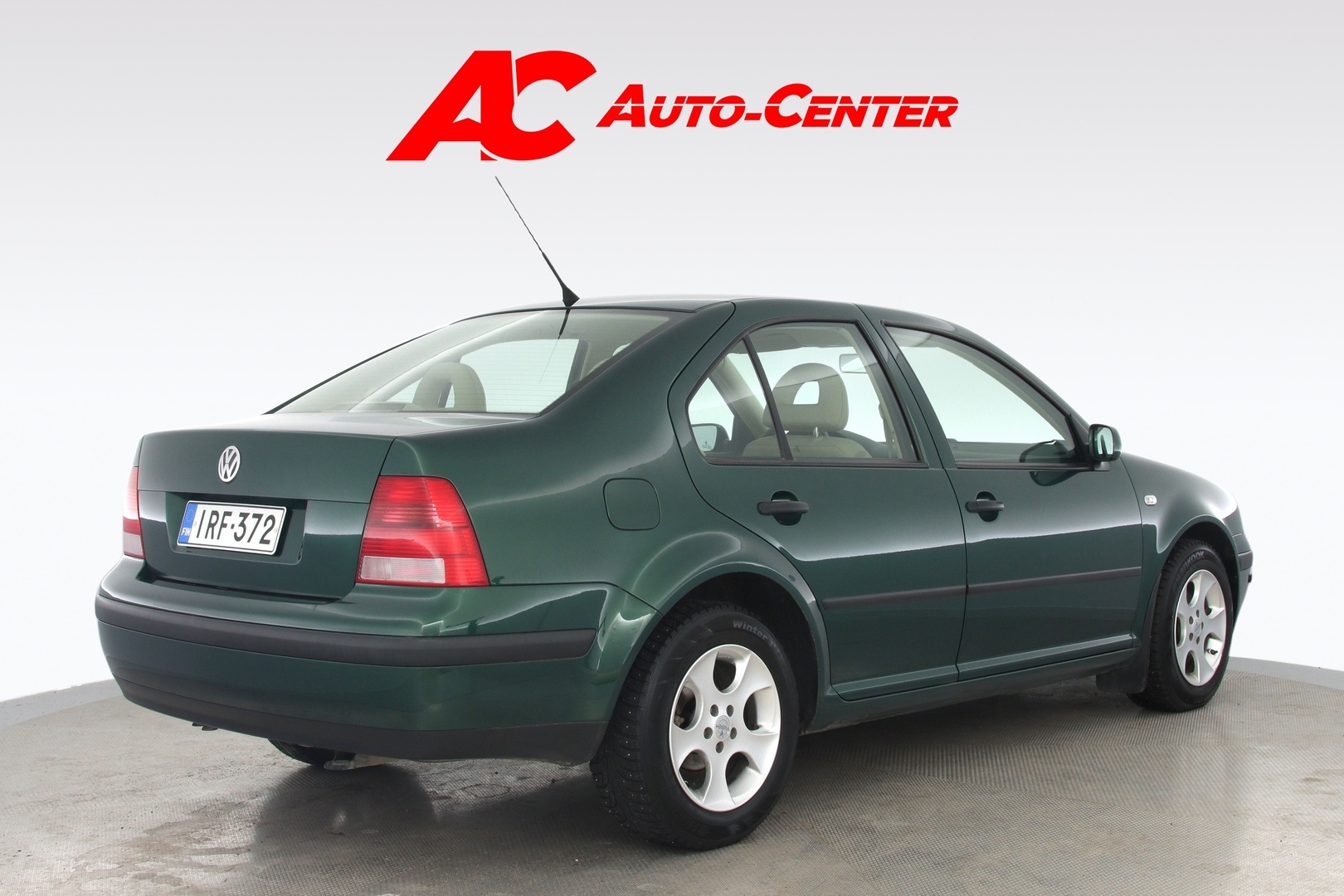 VOLKSWAGEN Bora 2002