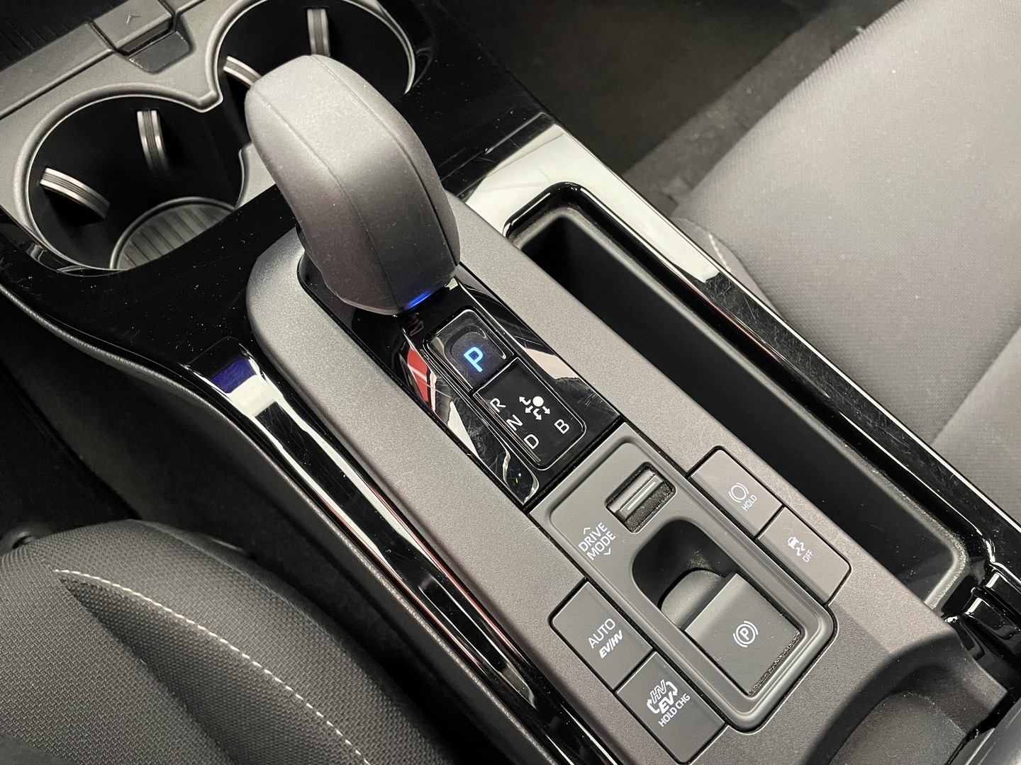 TOYOTA Prius Plug-in 2023