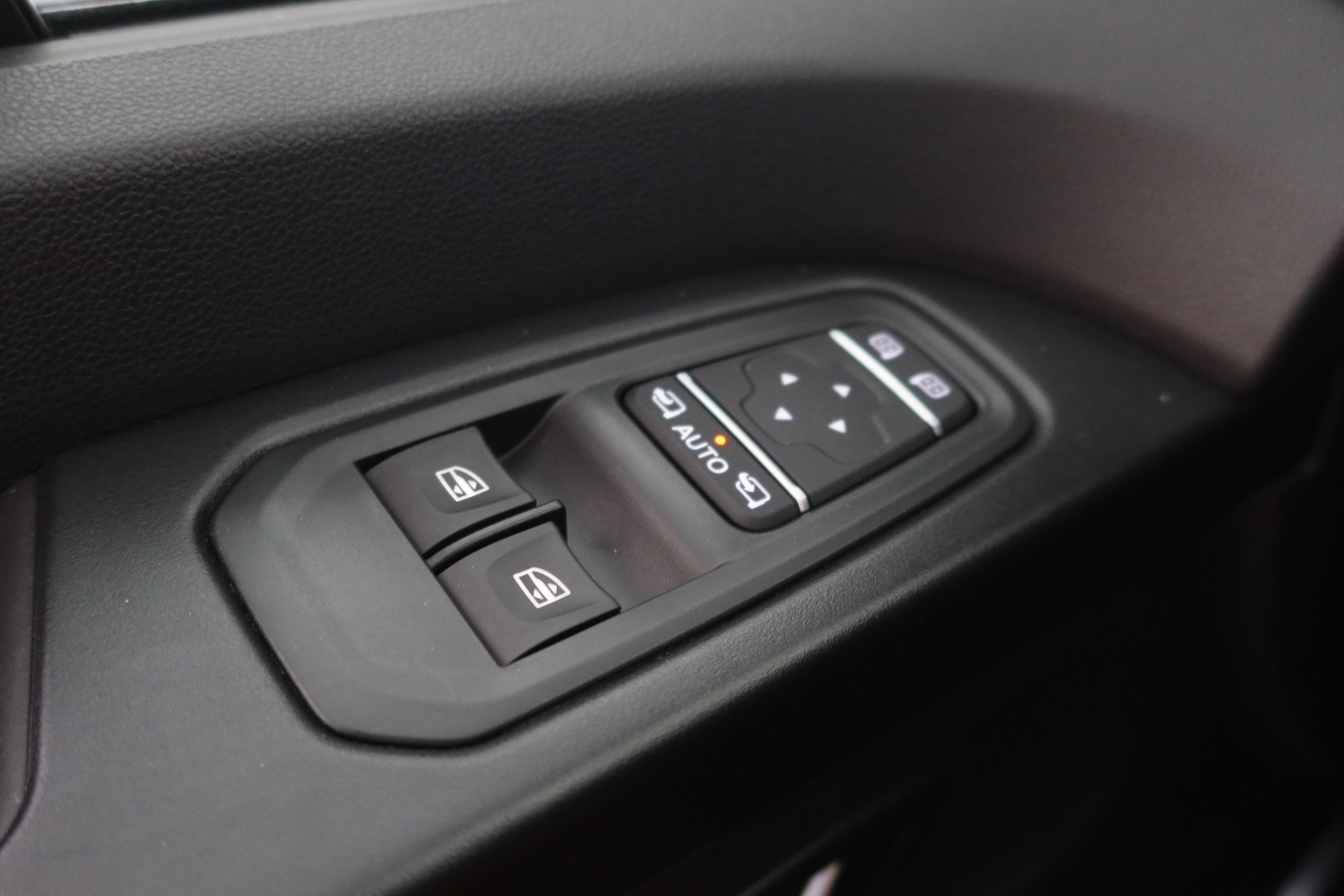 NISSAN Primastar 2023