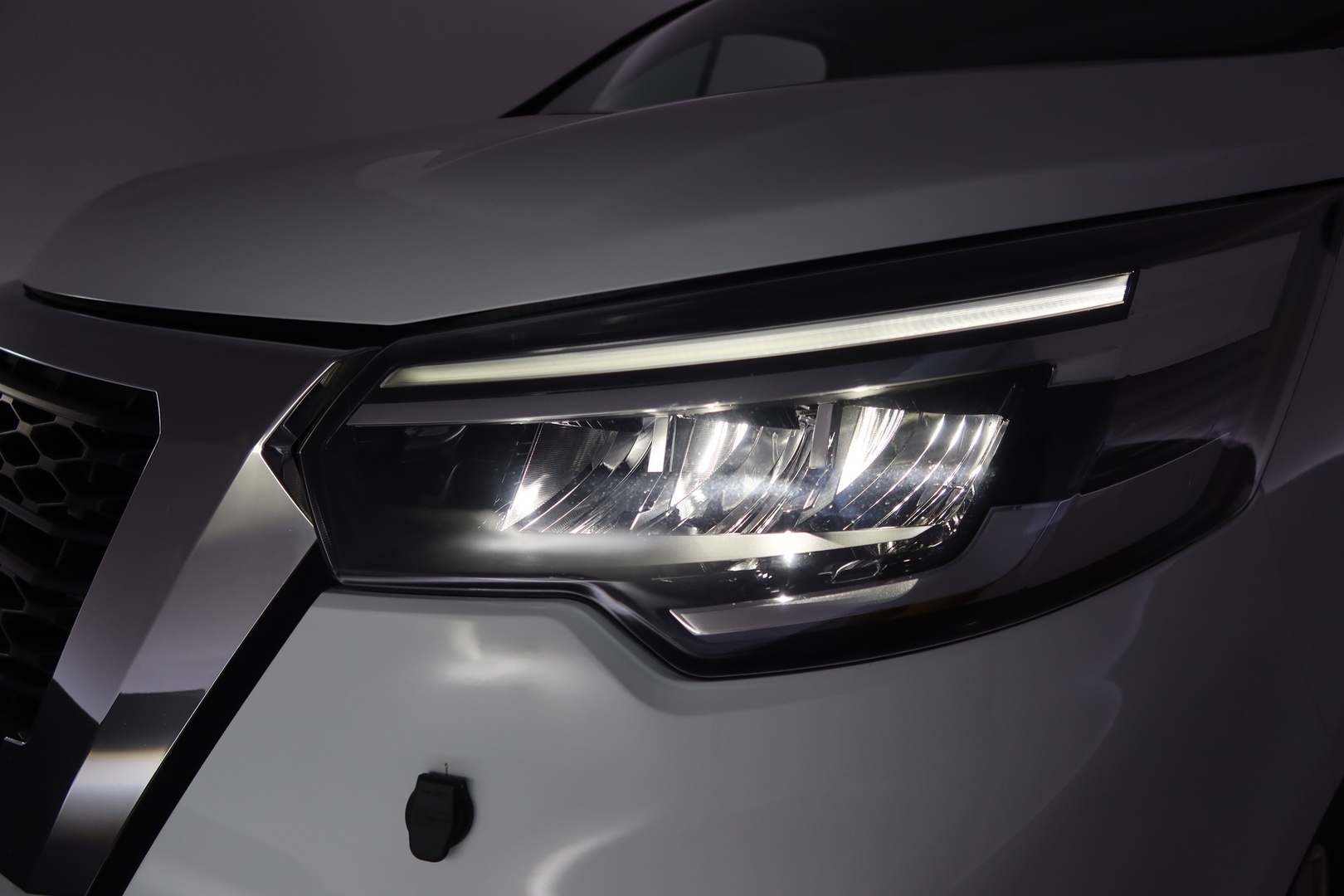 NISSAN Primastar 2023