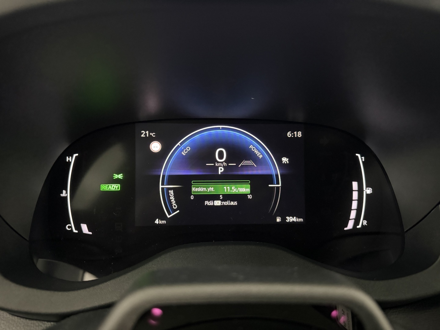 TOYOTA Yaris Cross 2026