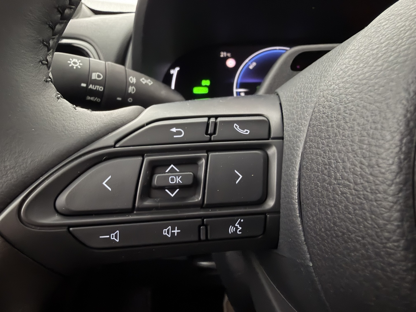 TOYOTA Yaris Cross 2026