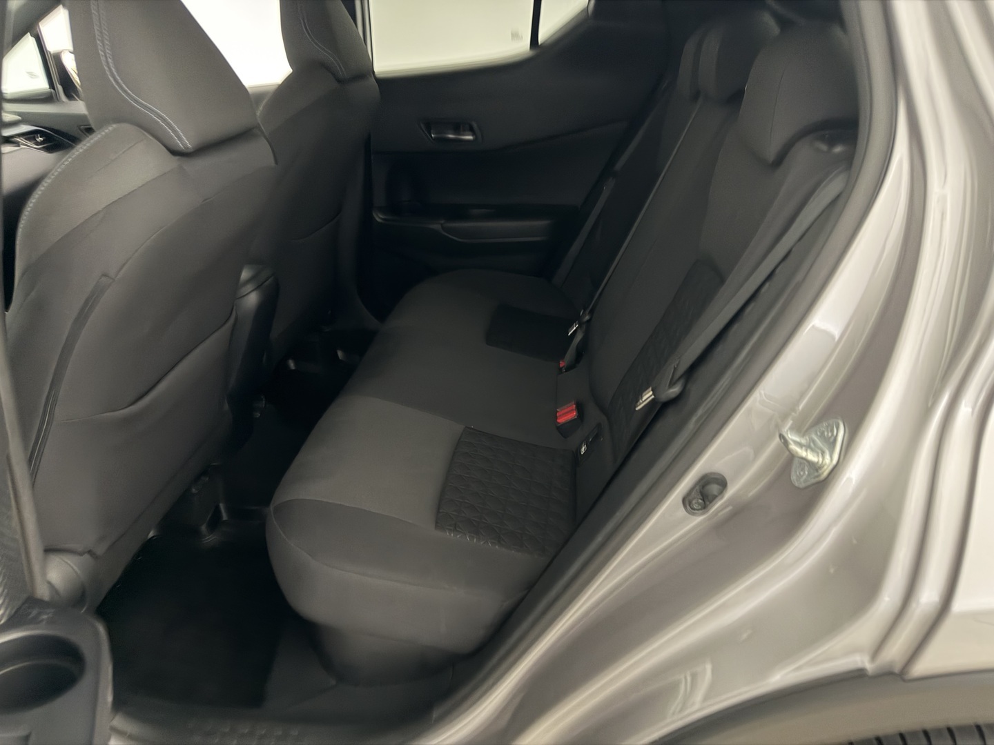 TOYOTA C-HR 2021