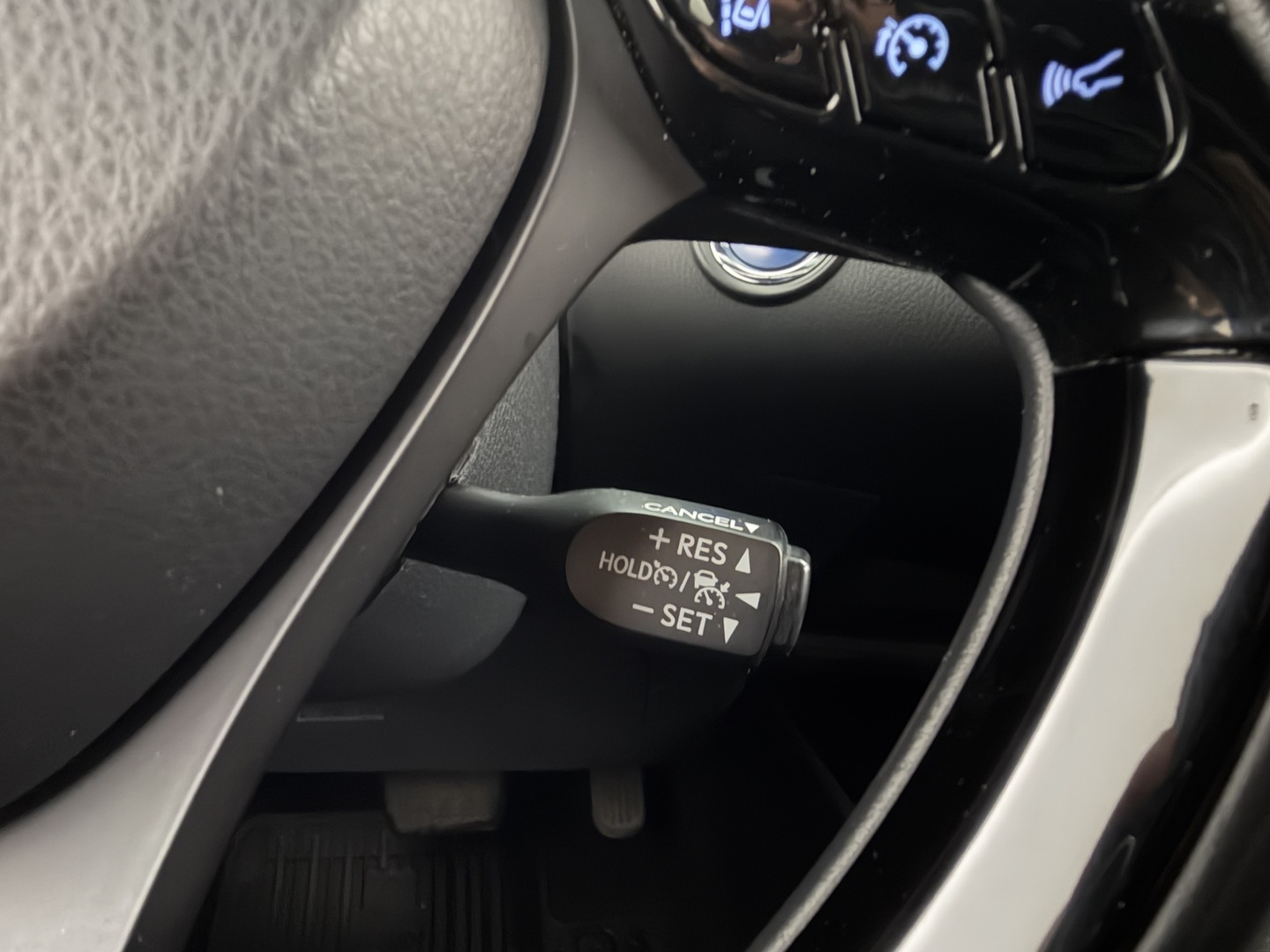 TOYOTA C-HR 2021
