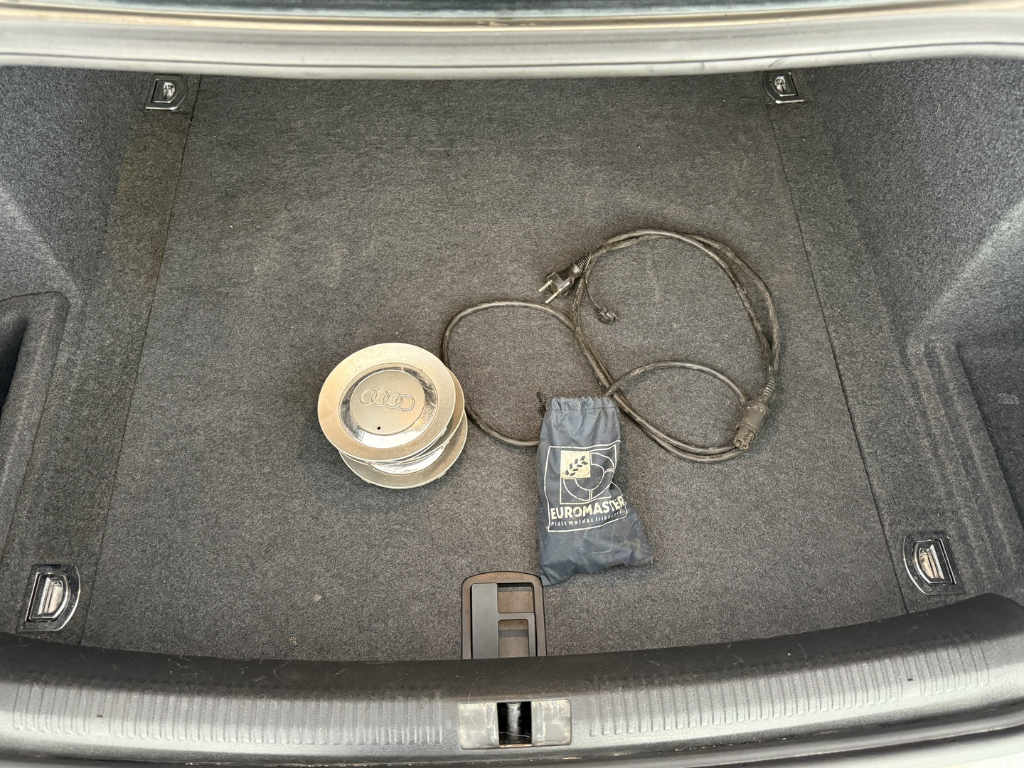 AUDI A4 2006