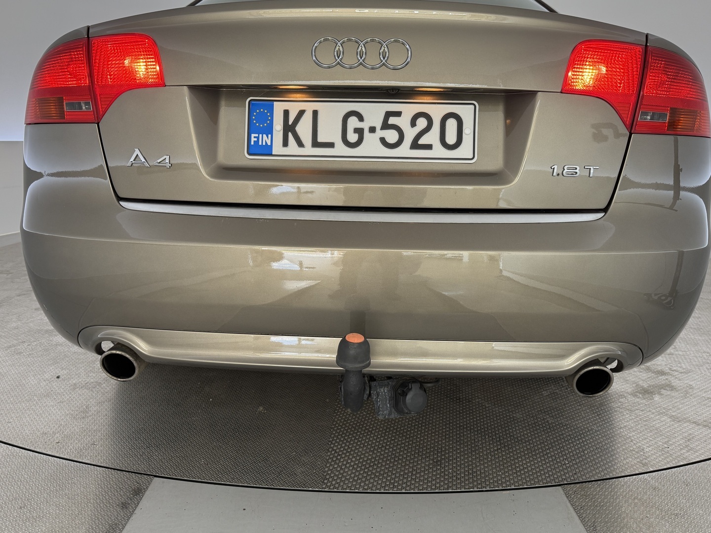 AUDI A4 2006
