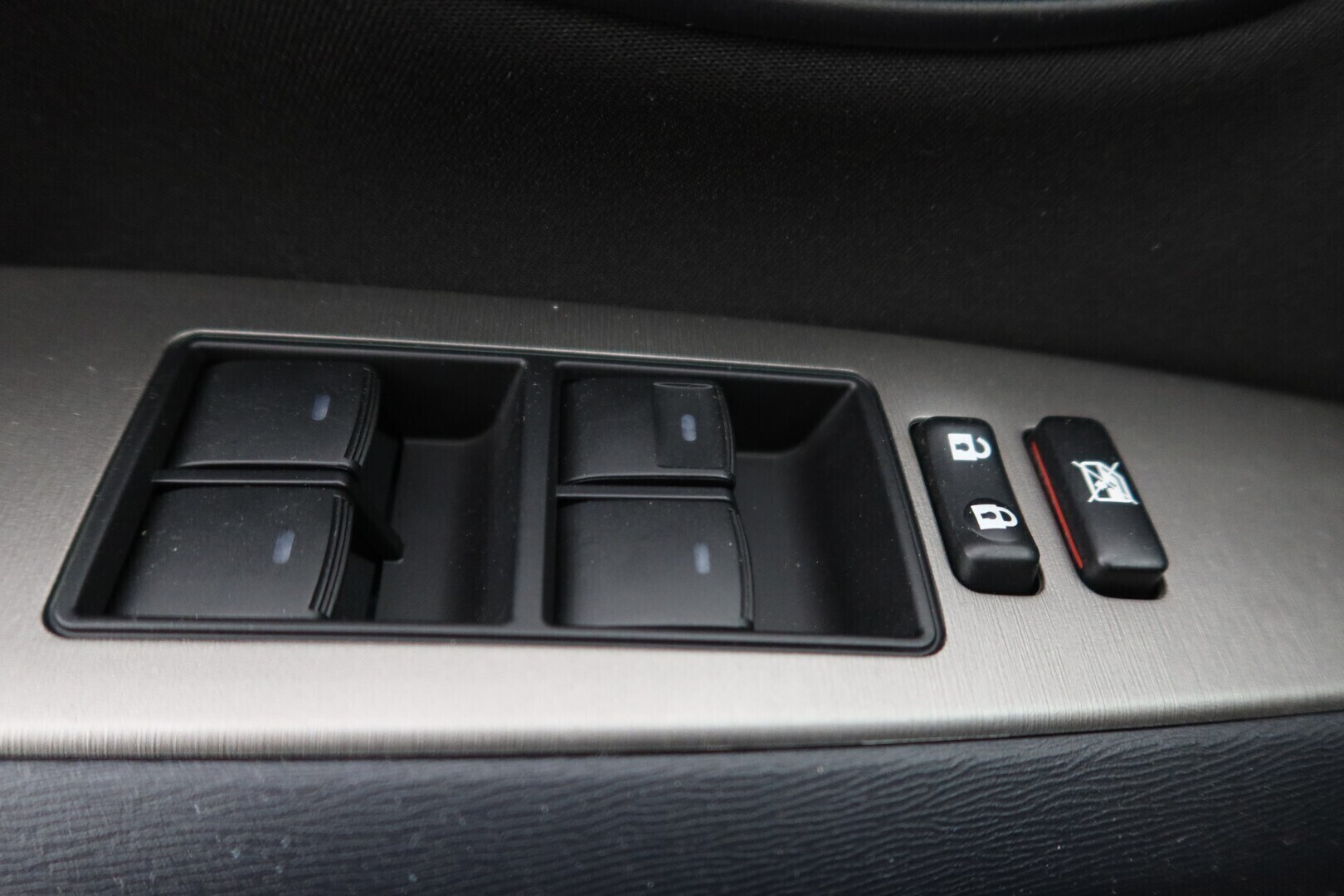 TOYOTA Avensis 2011