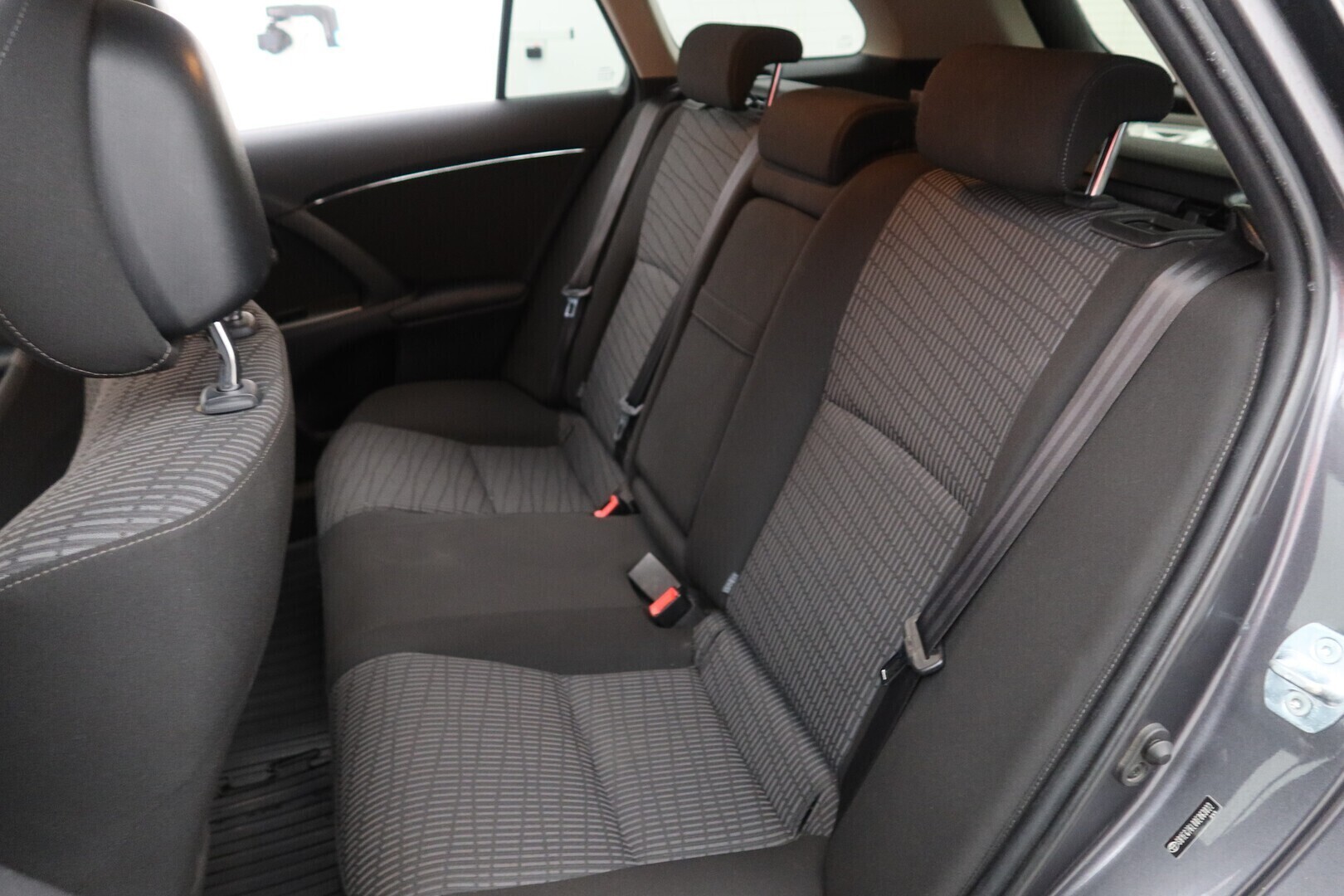 TOYOTA Avensis 2011