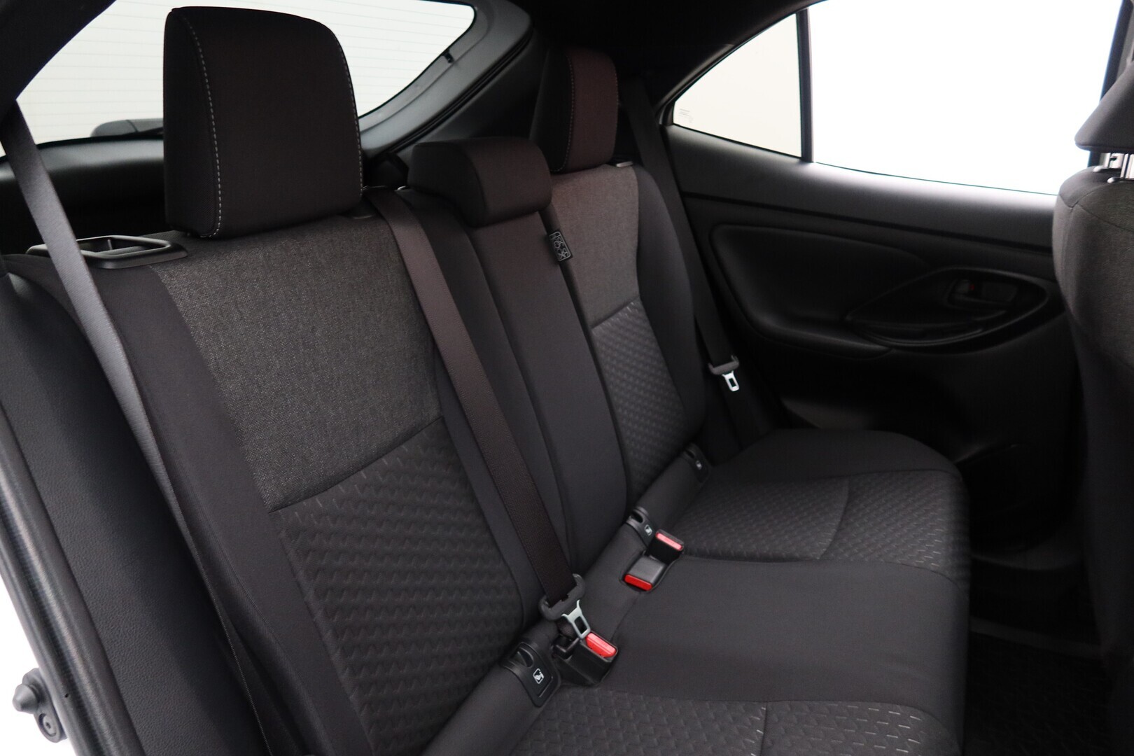 TOYOTA Yaris Cross 2024