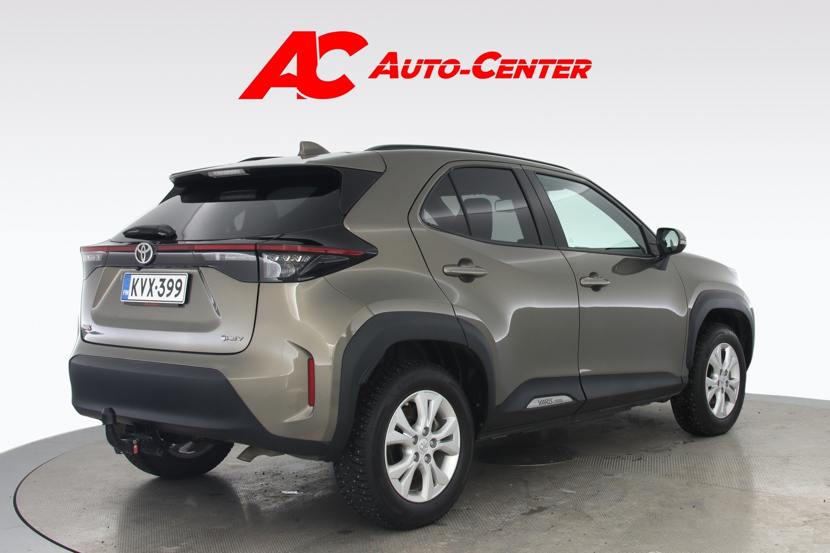 TOYOTA Yaris Cross 2024