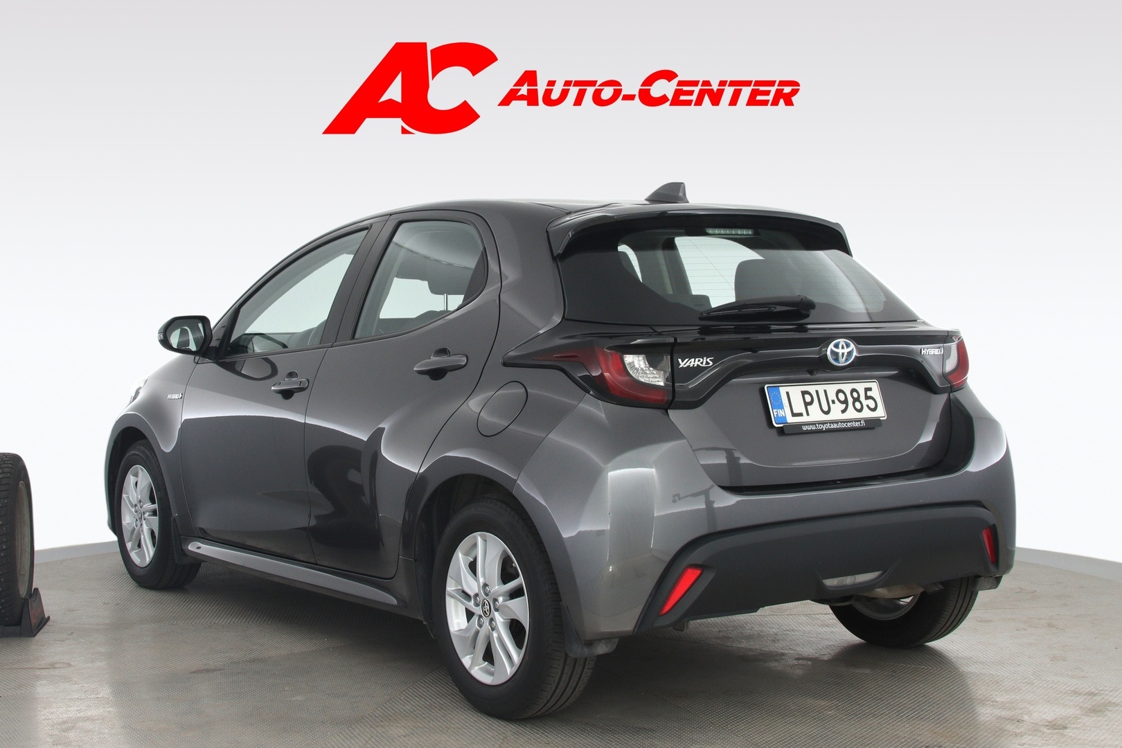 TOYOTA Yaris 2021