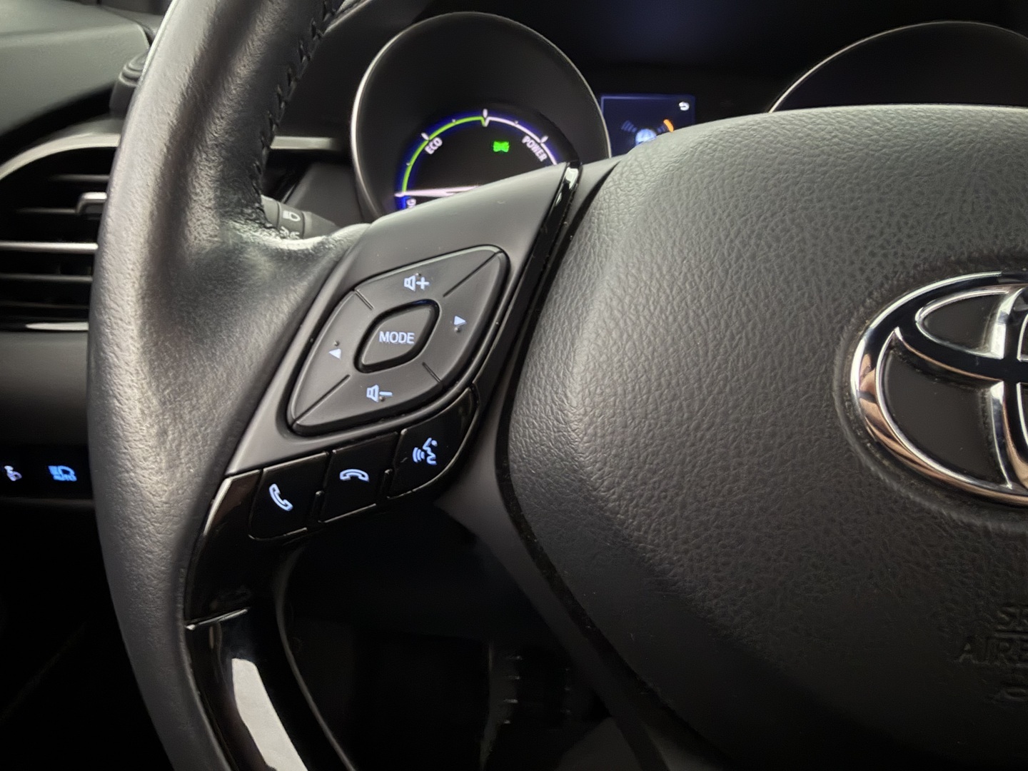TOYOTA C-HR 2022