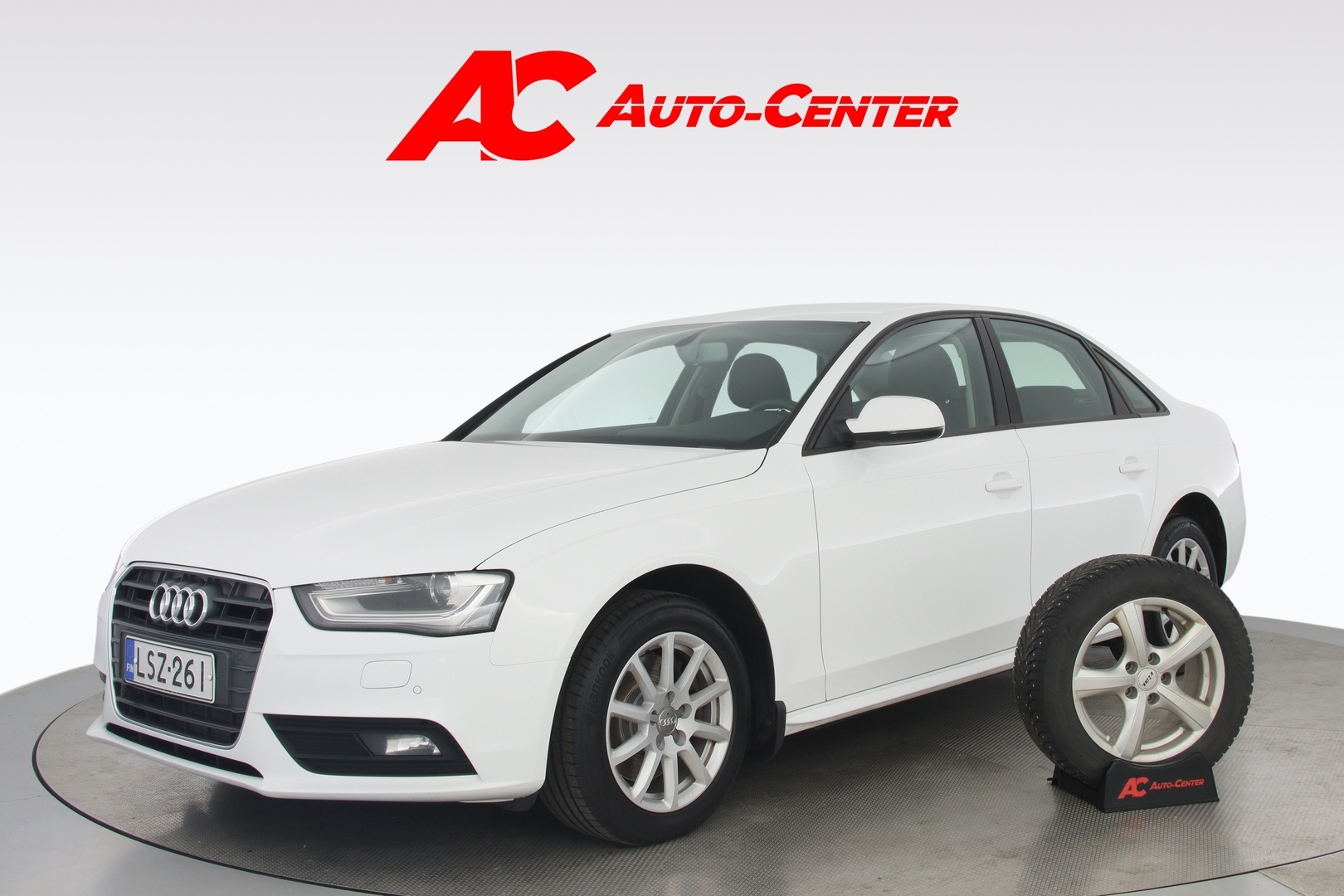 AUDI A4 2014