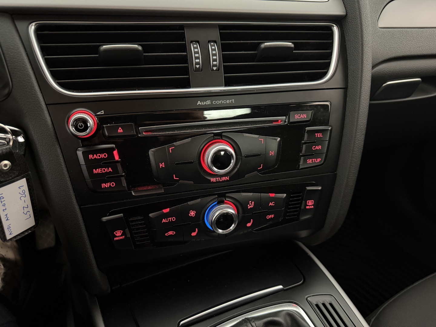 AUDI A4 2014