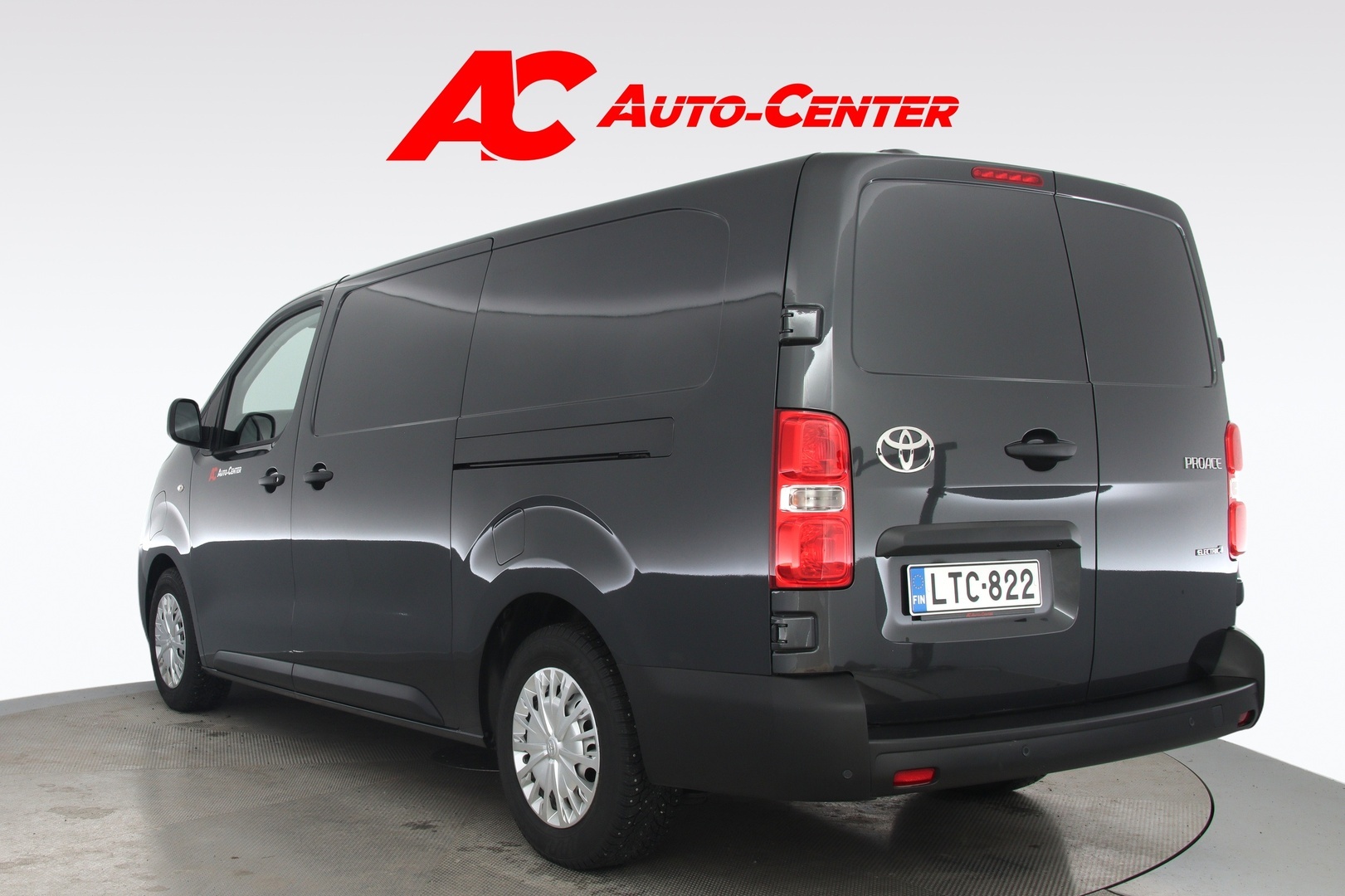 TOYOTA Proace 2025