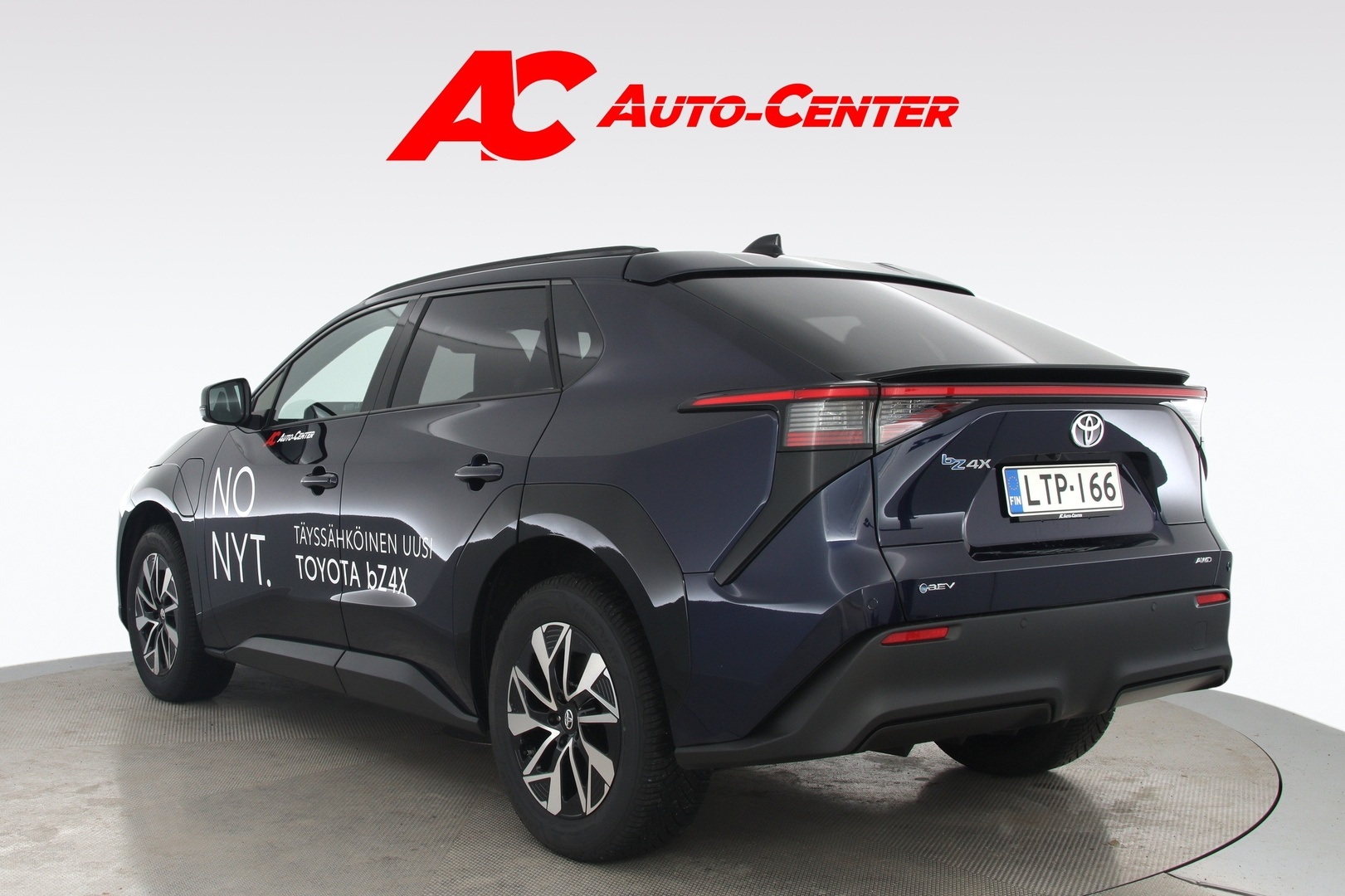 TOYOTA bZ4X 2025