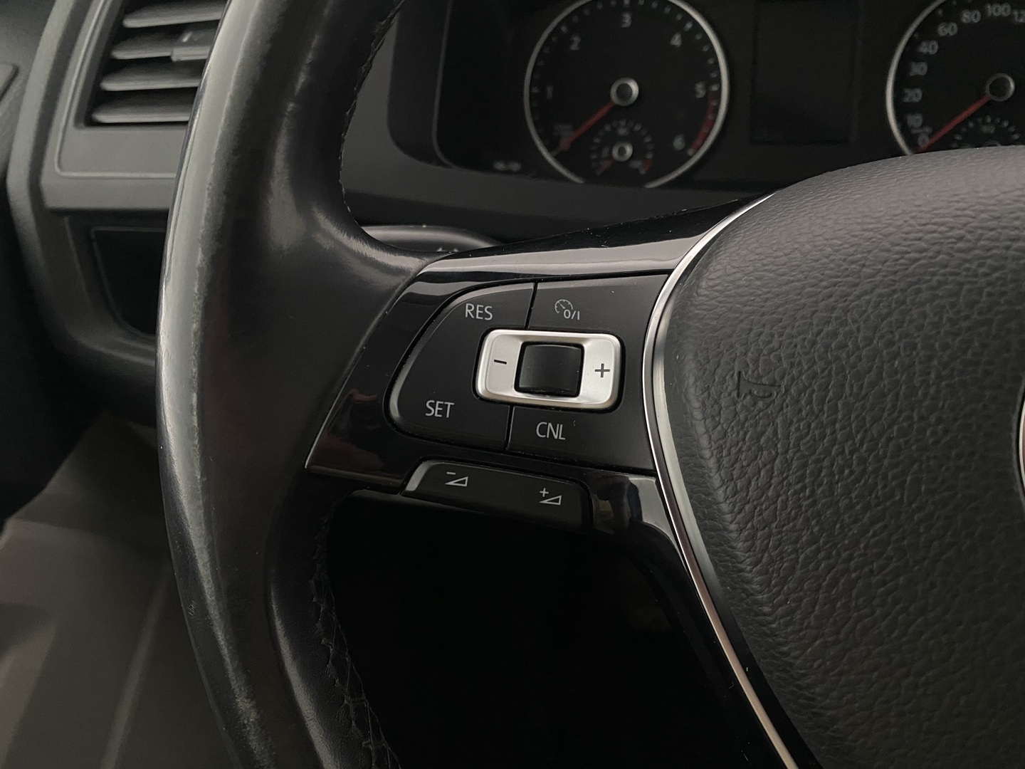 VOLKSWAGEN Caravelle 2018