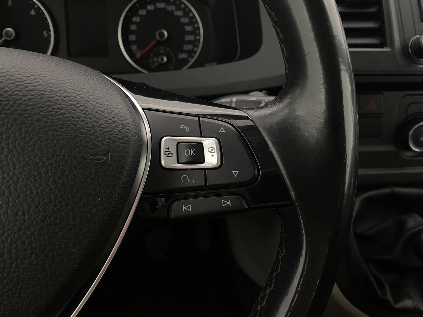 VOLKSWAGEN Caravelle 2018