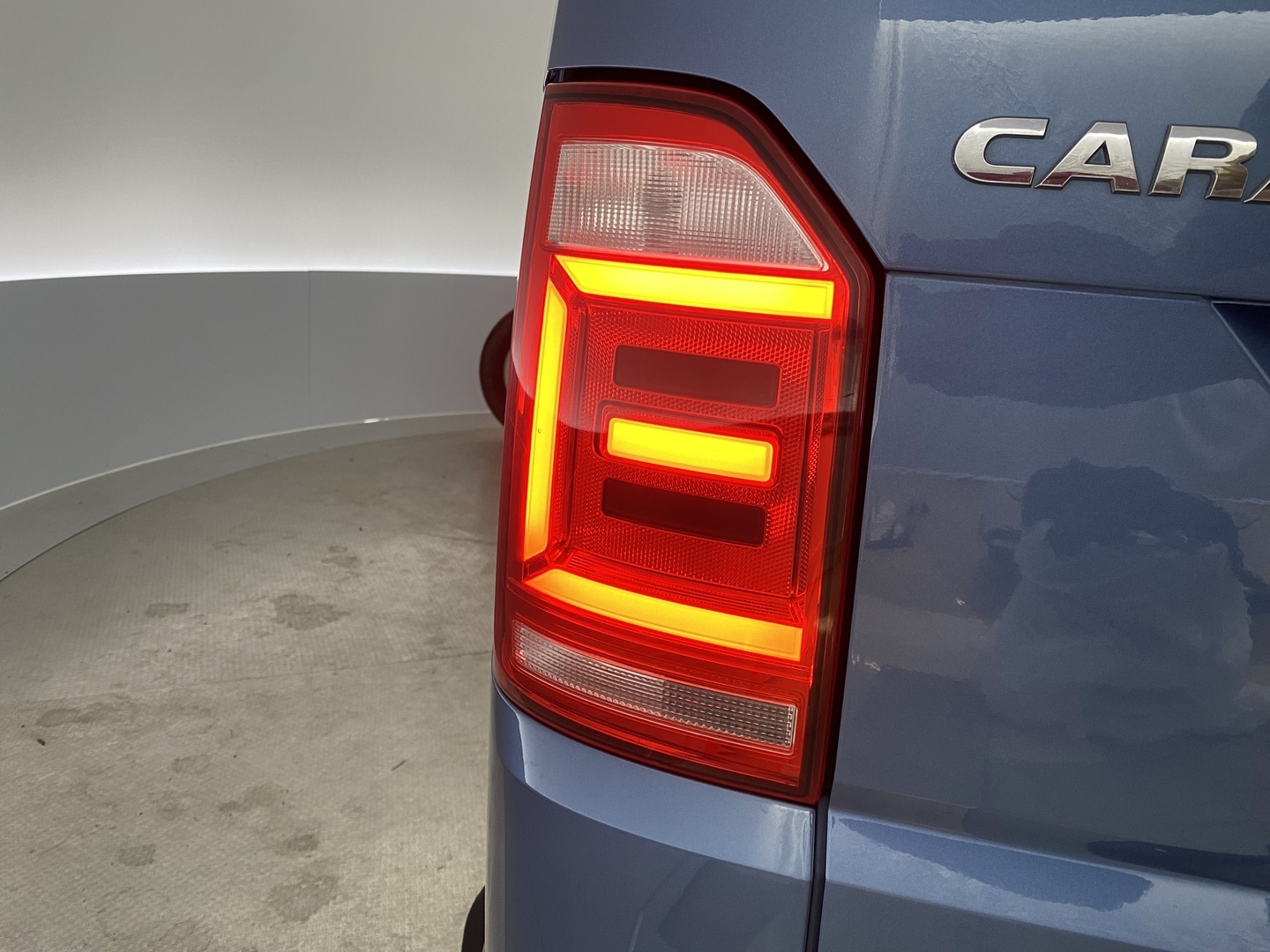 VOLKSWAGEN Caravelle 2018