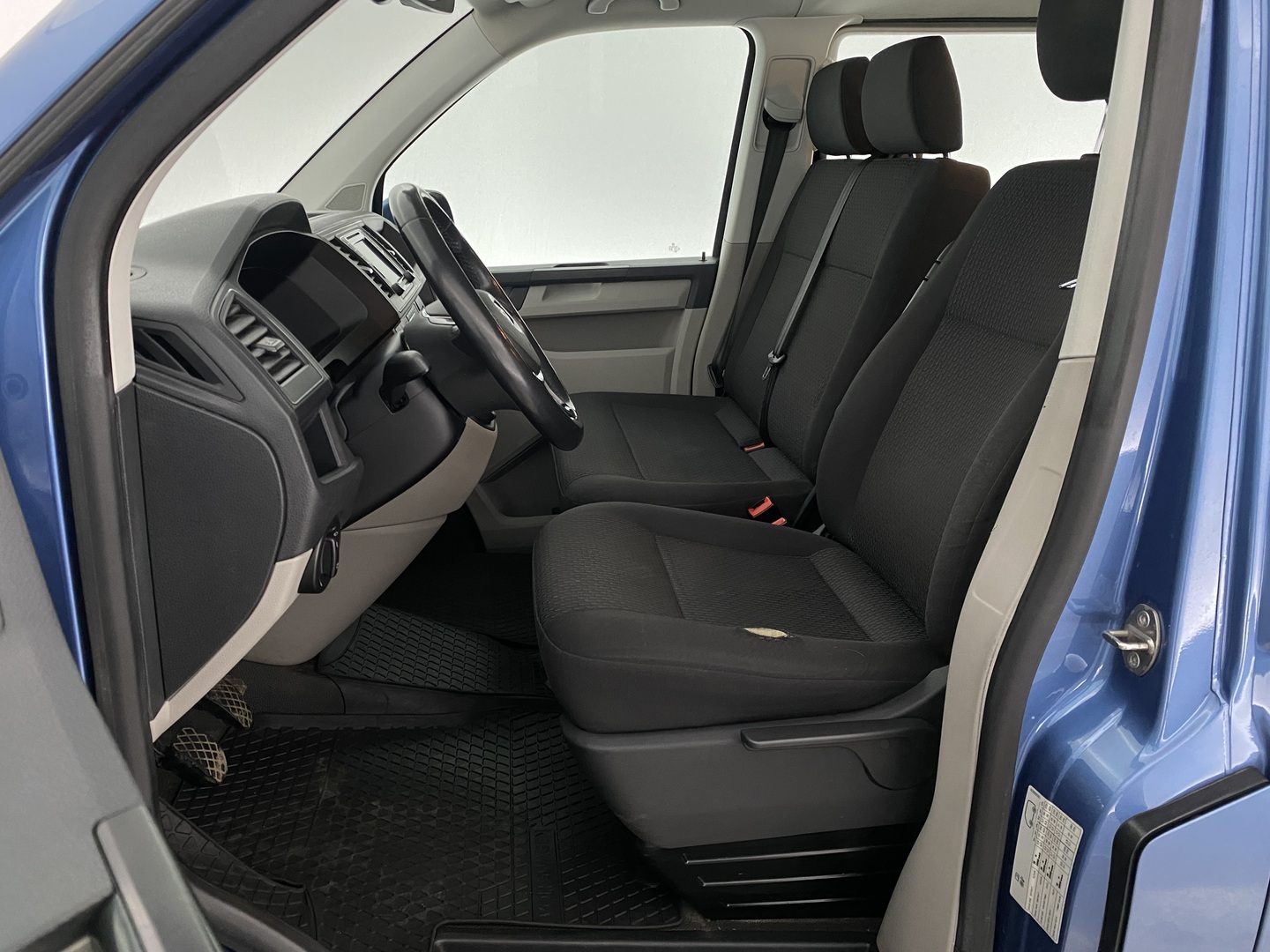VOLKSWAGEN Caravelle 2018