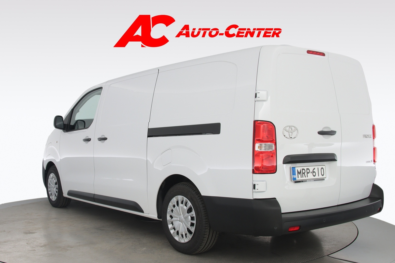 TOYOTA Proace 2025