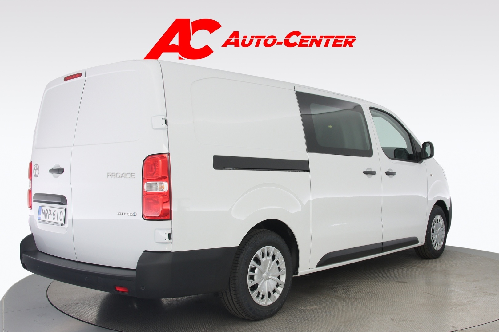 TOYOTA Proace 2025