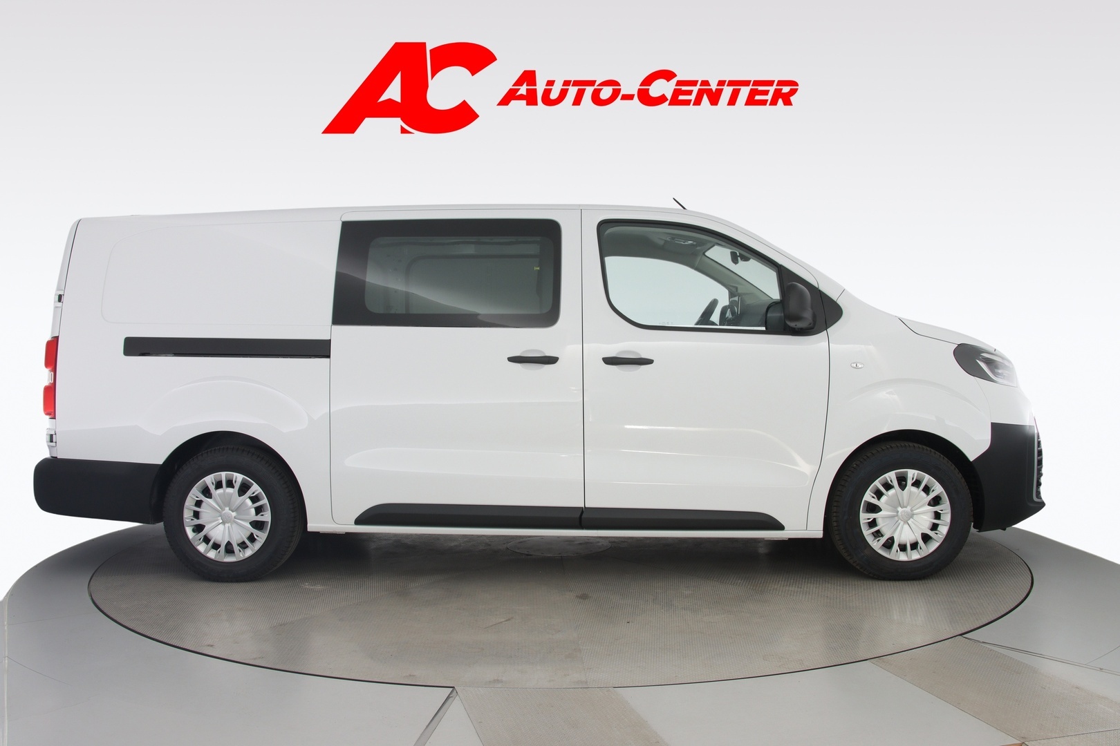 TOYOTA Proace 2025