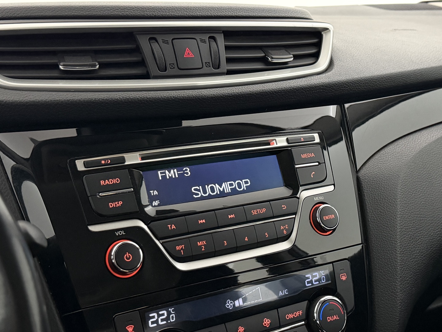 NISSAN Qashqai 2016