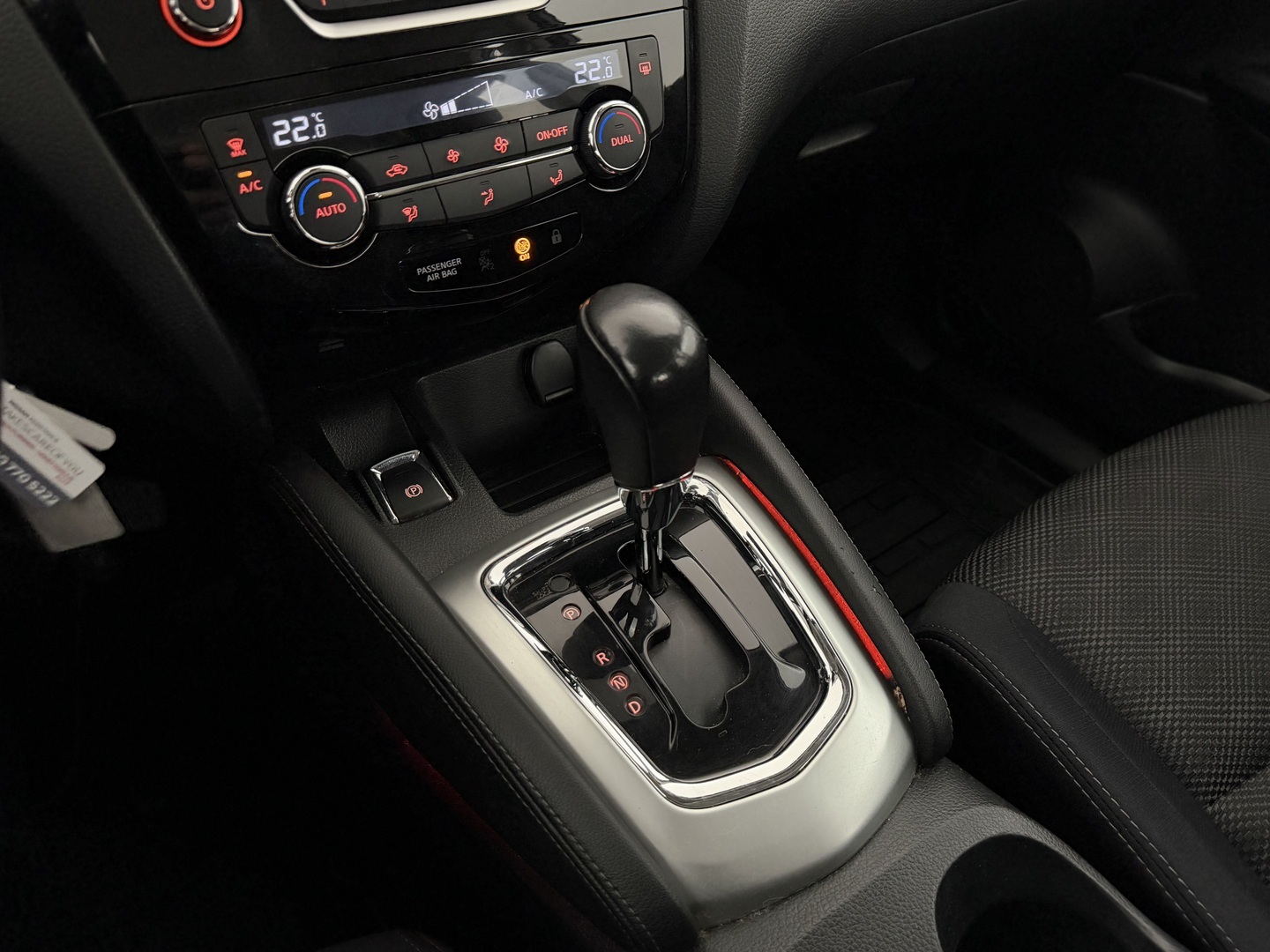 NISSAN Qashqai 2016