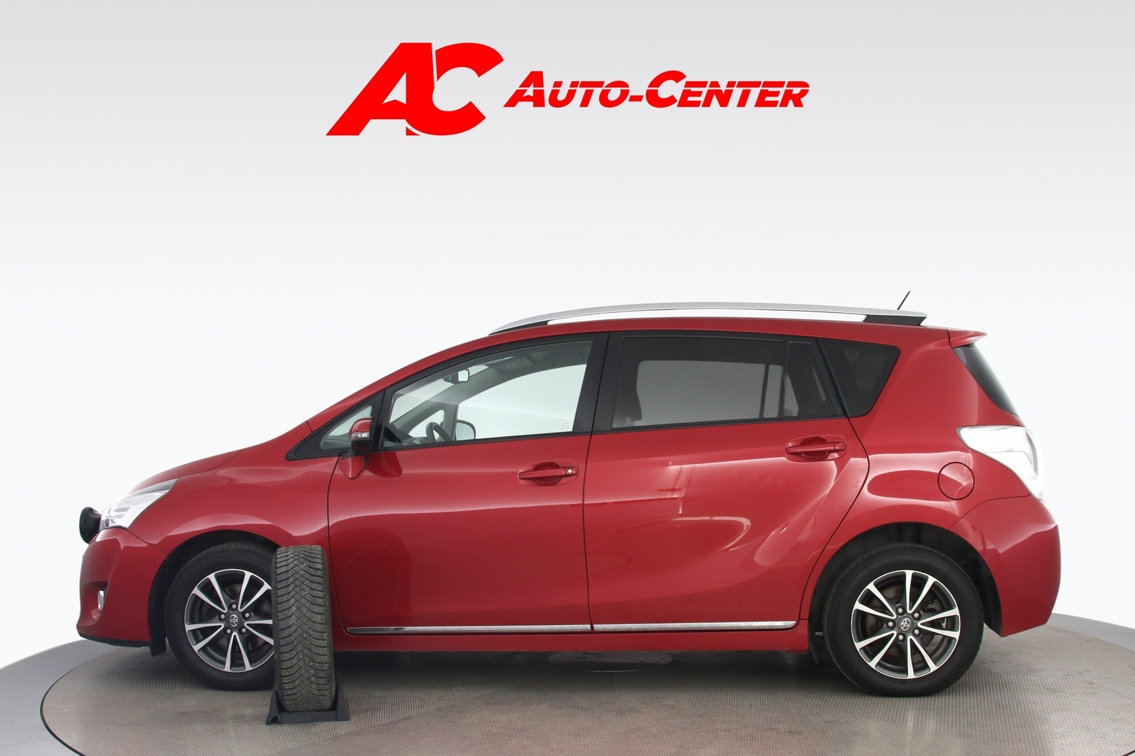 TOYOTA Verso 2013