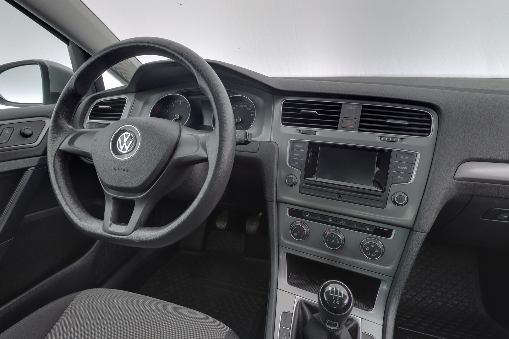 VOLKSWAGEN Golf 2015