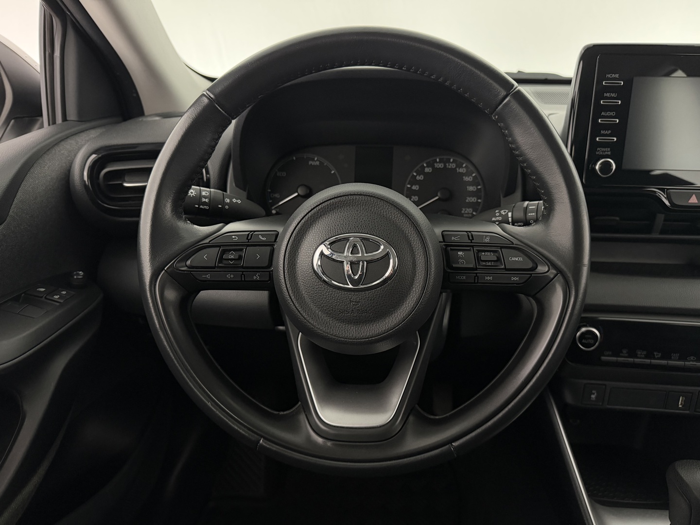 TOYOTA Yaris 2020