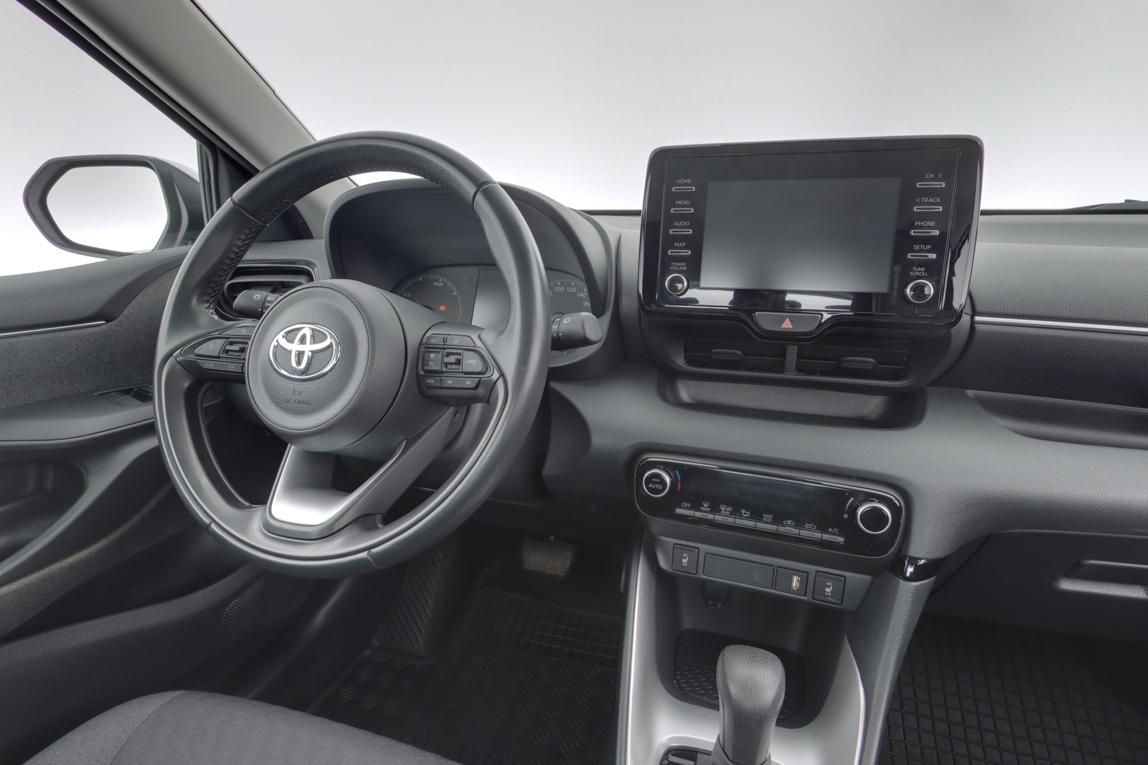 TOYOTA Yaris 2020
