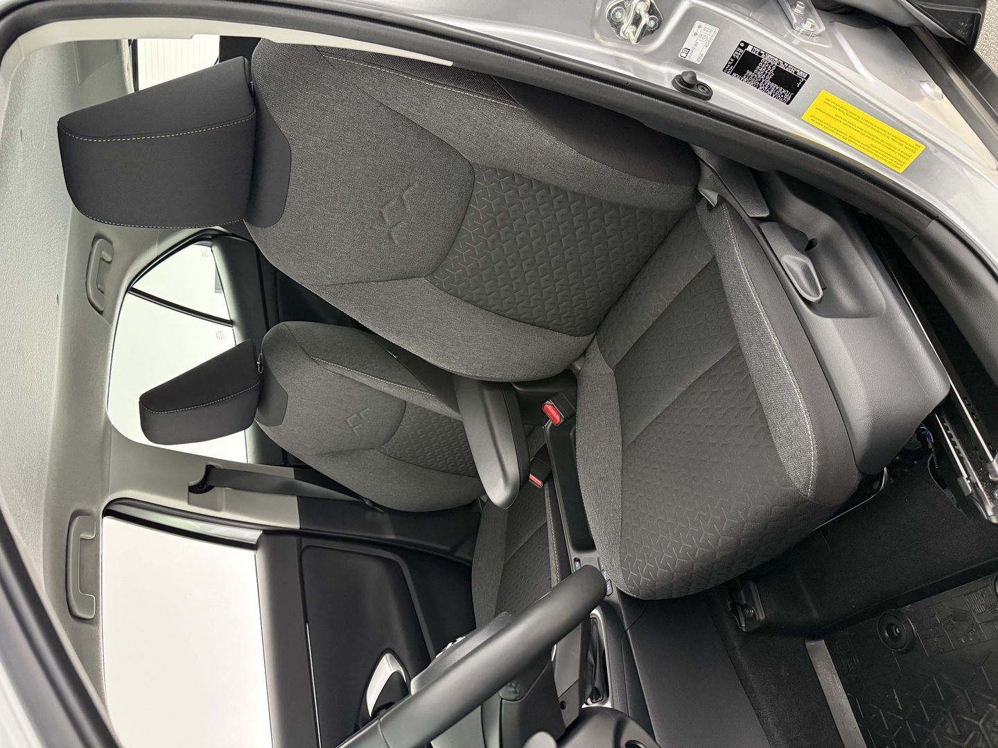 TOYOTA Yaris Cross 2024