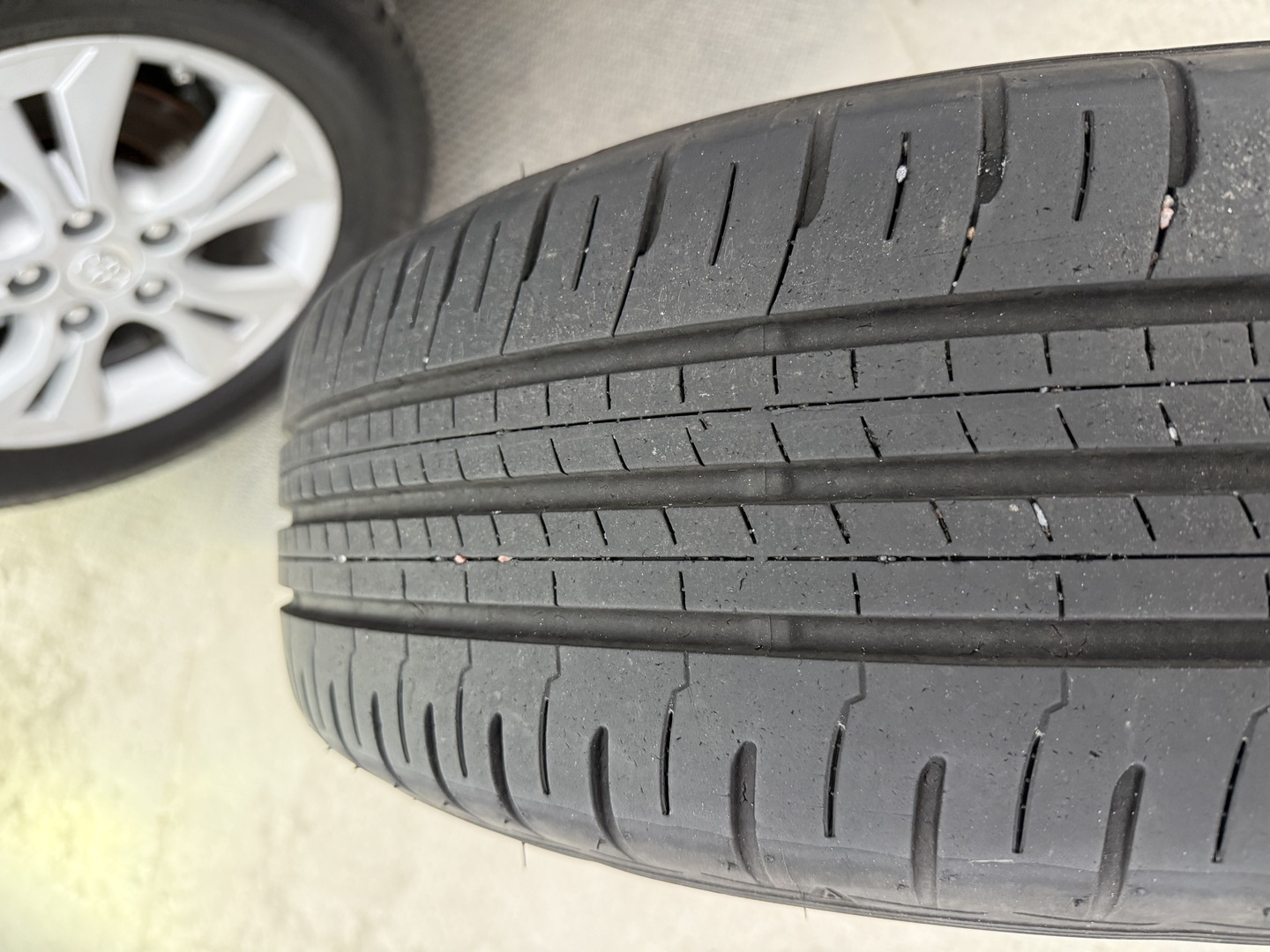 TOYOTA Yaris Cross 2024