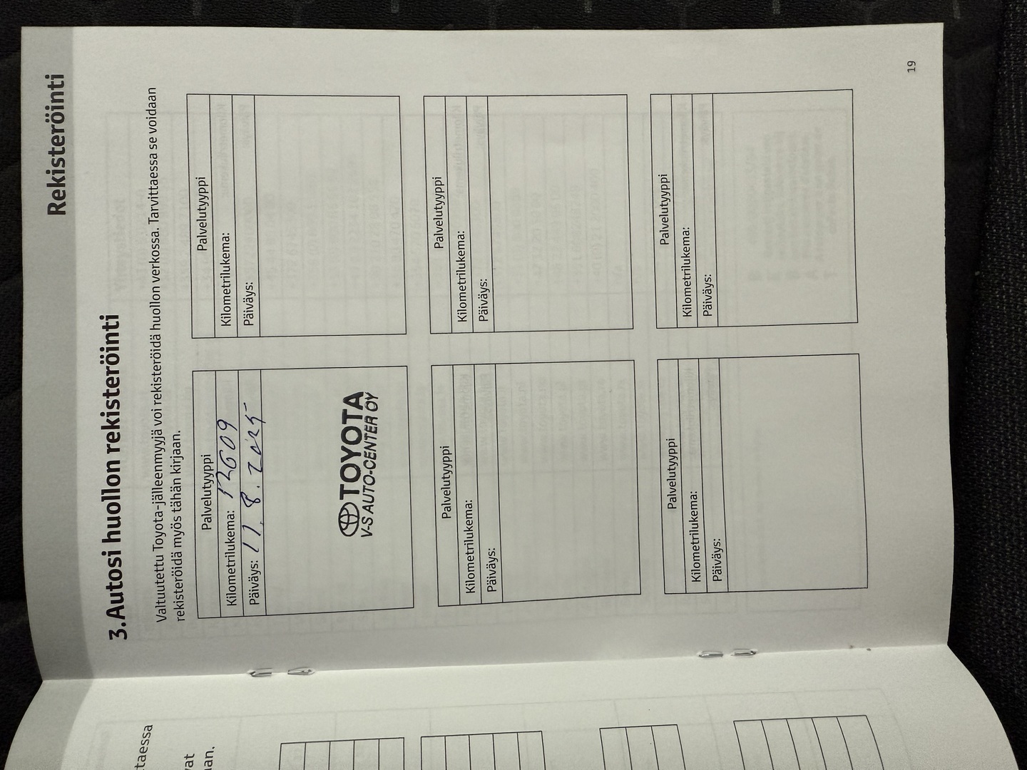 TOYOTA Yaris Cross 2024