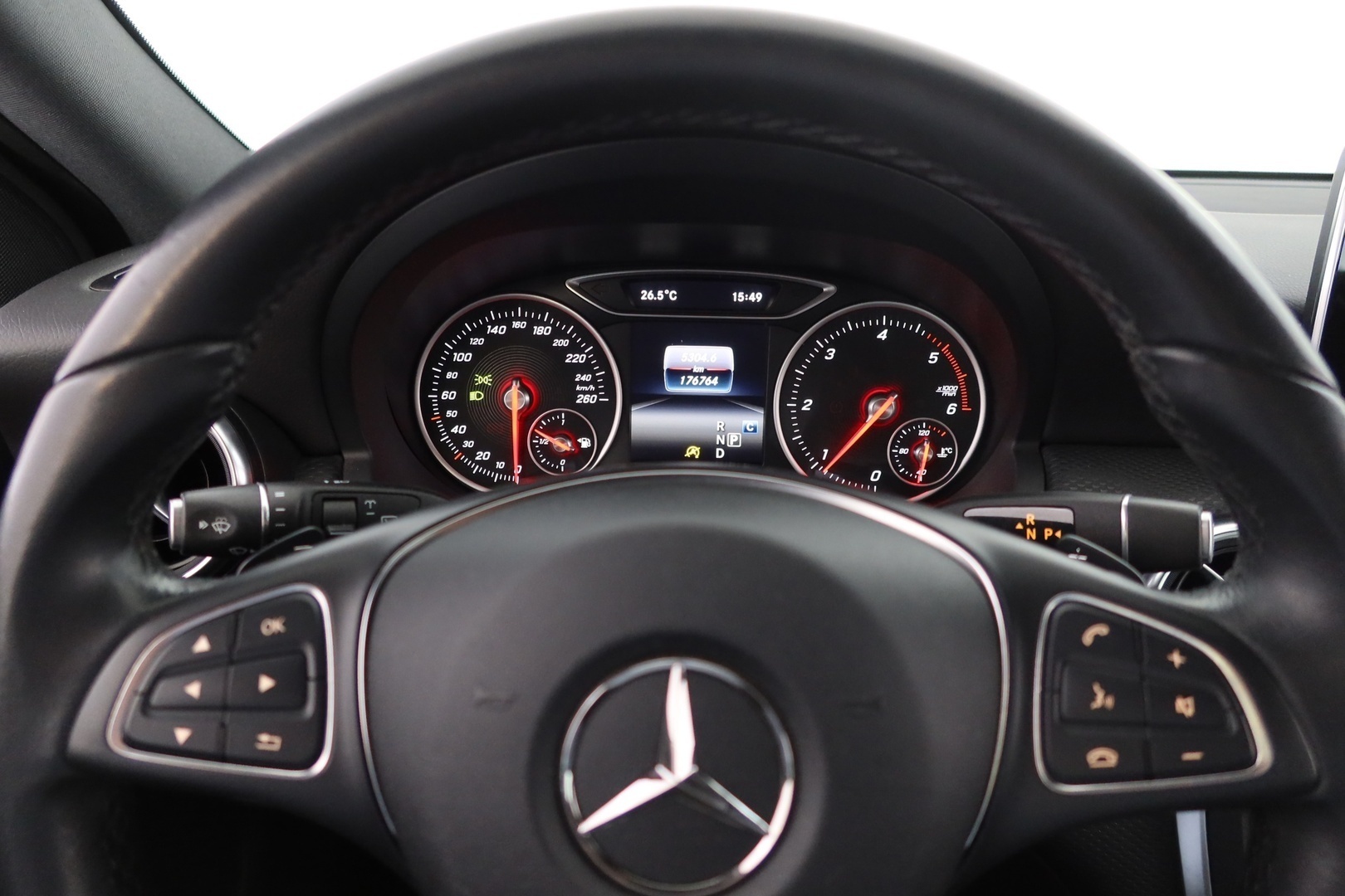 MERCEDES-BENZ A 2017