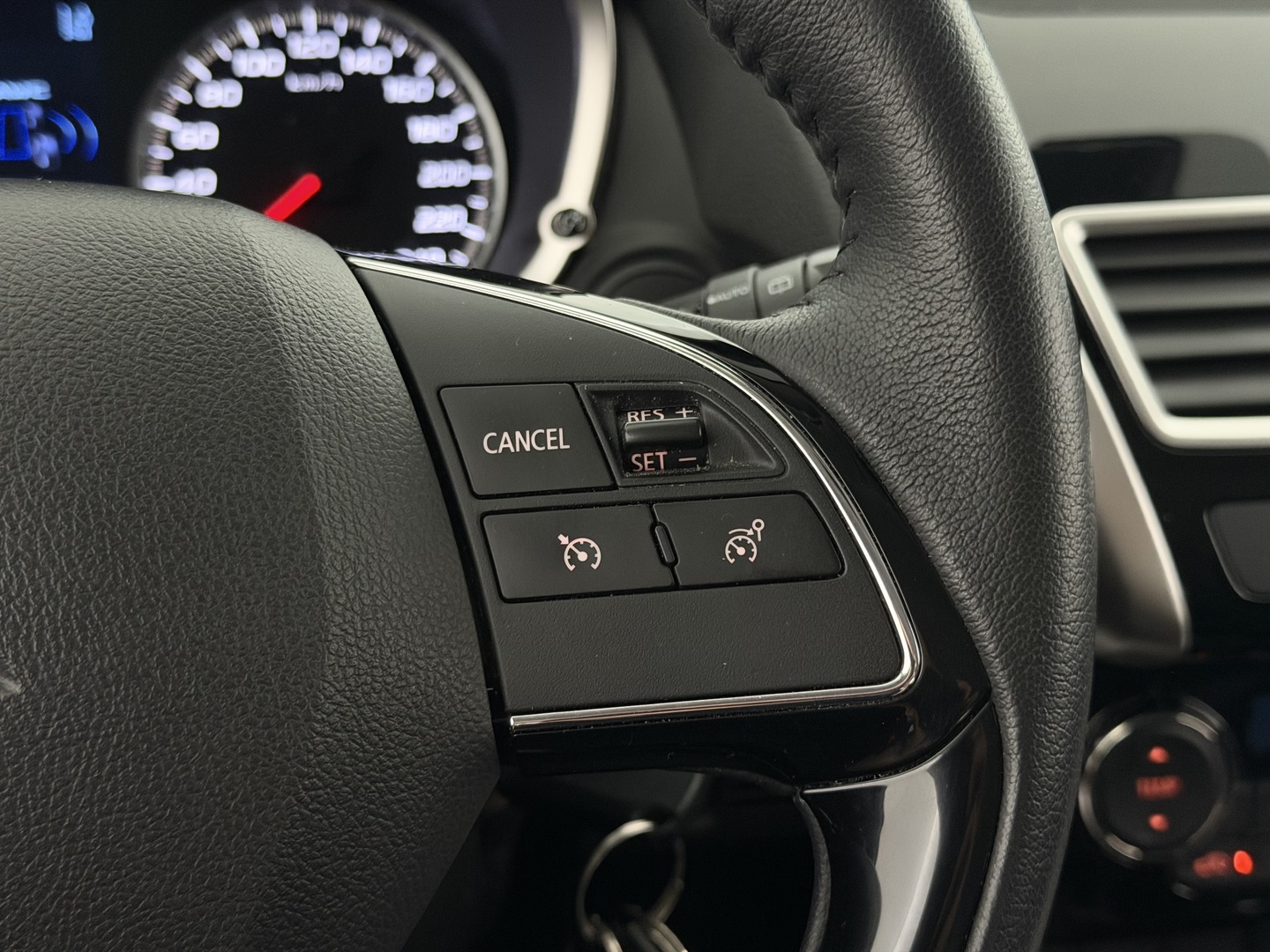 MITSUBISHI Eclipse Cross 2019