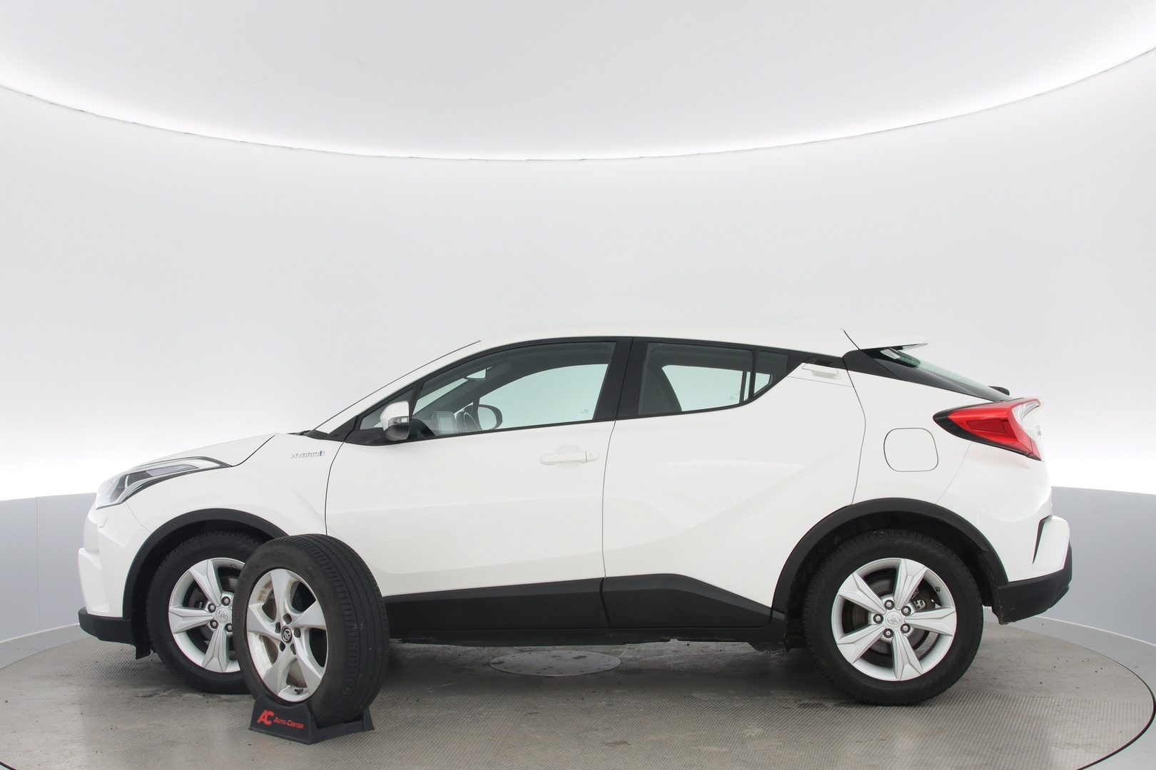 TOYOTA C-HR 2019