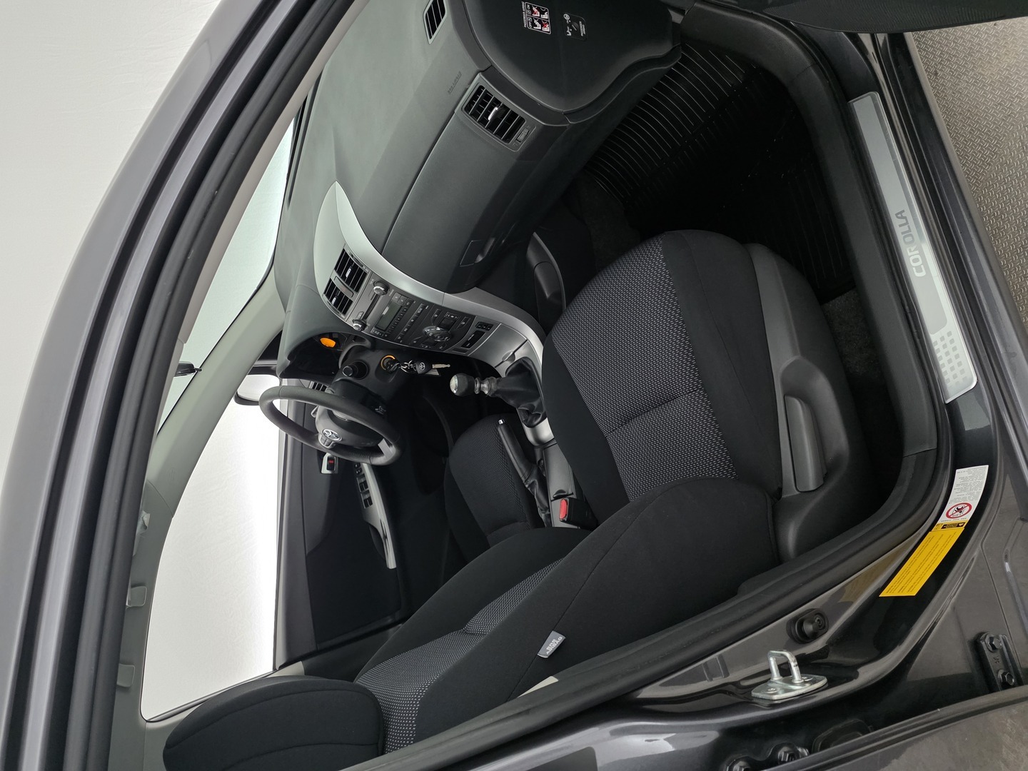 TOYOTA Corolla 2011