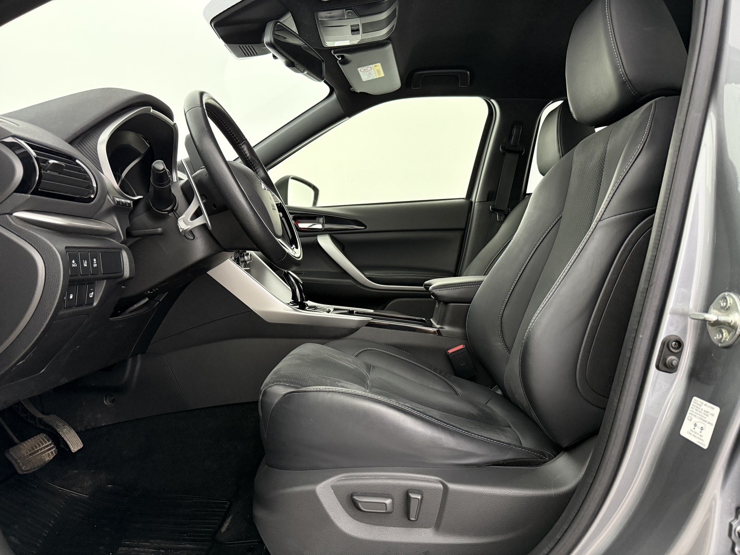 MITSUBISHI Eclipse Cross 2023