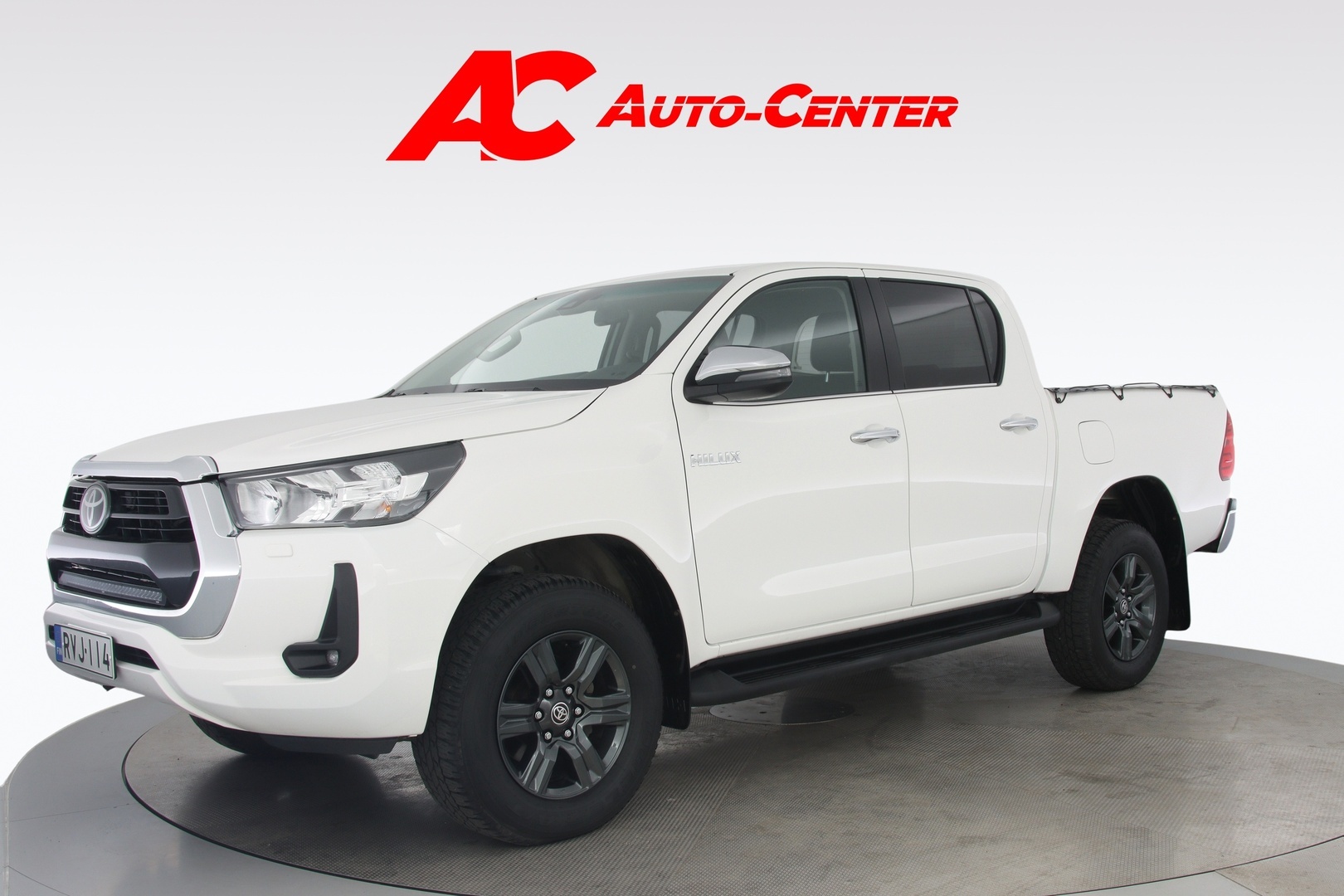 TOYOTA Hilux 2023