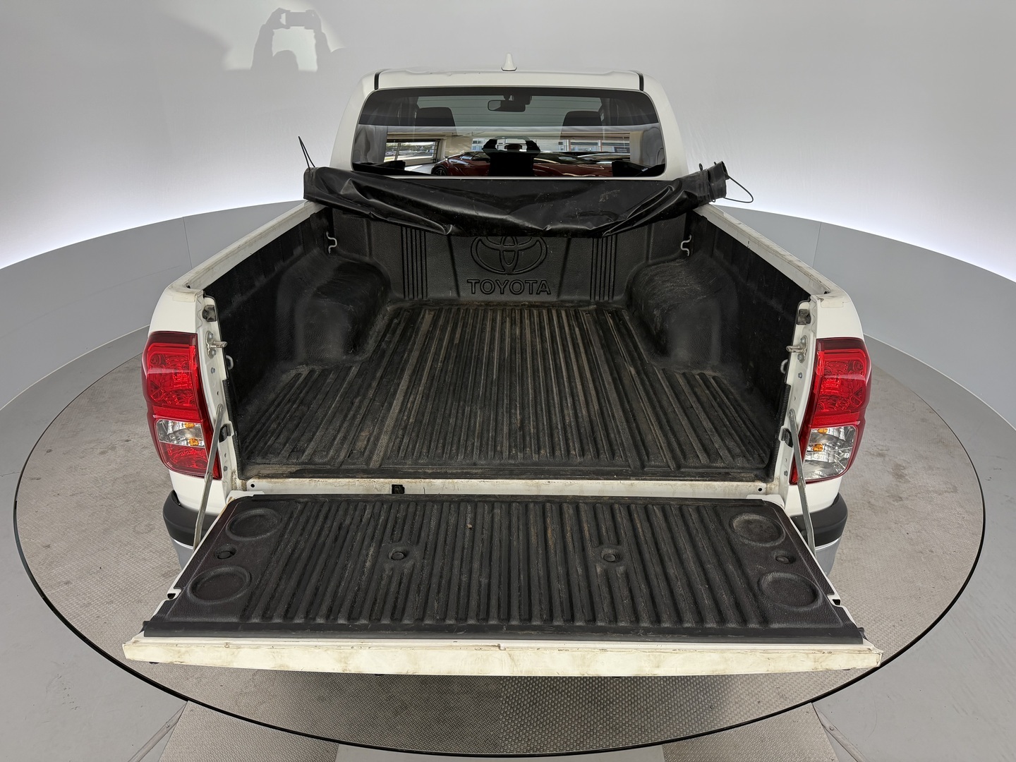 TOYOTA Hilux 2023