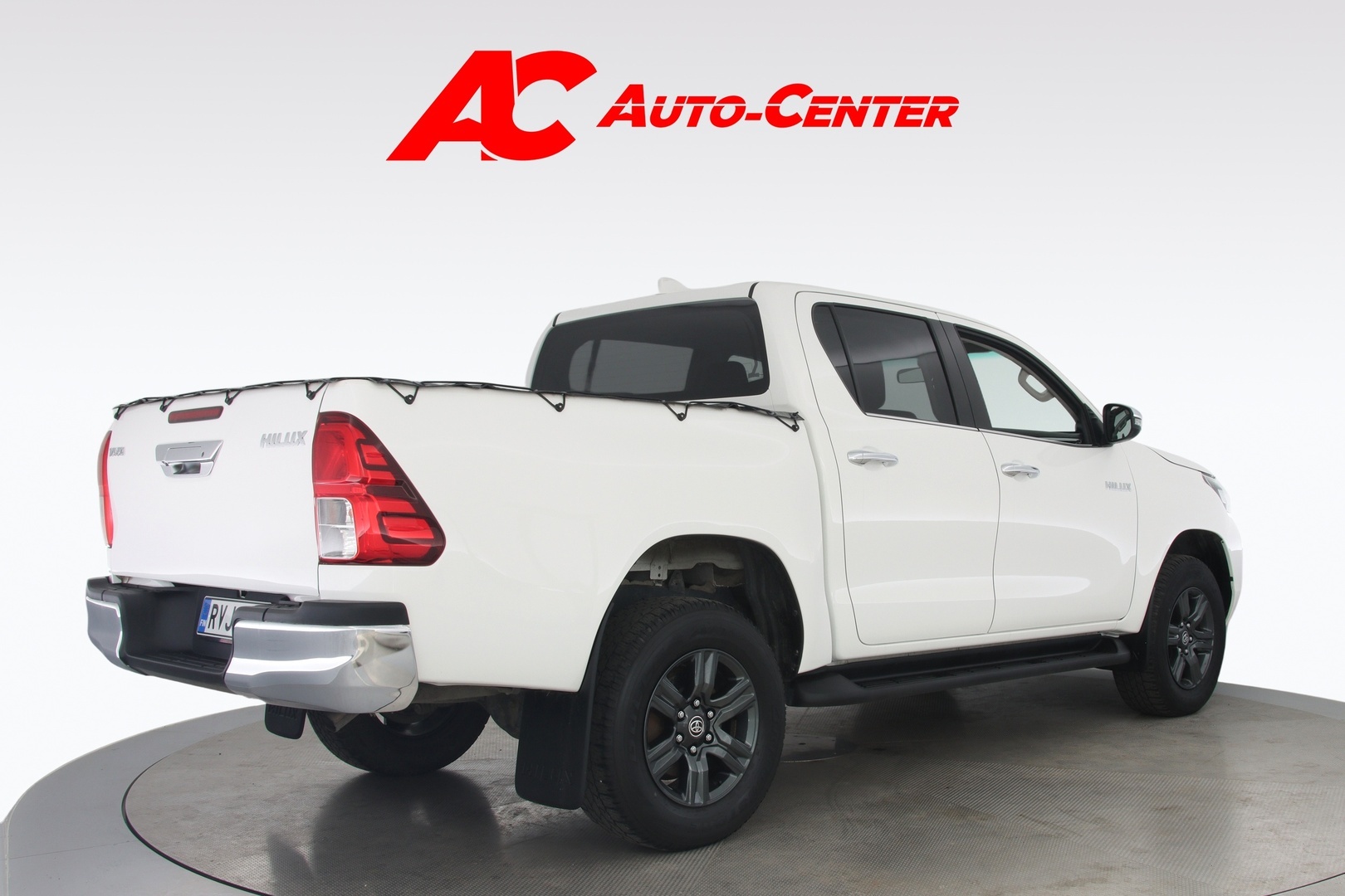 TOYOTA Hilux 2023
