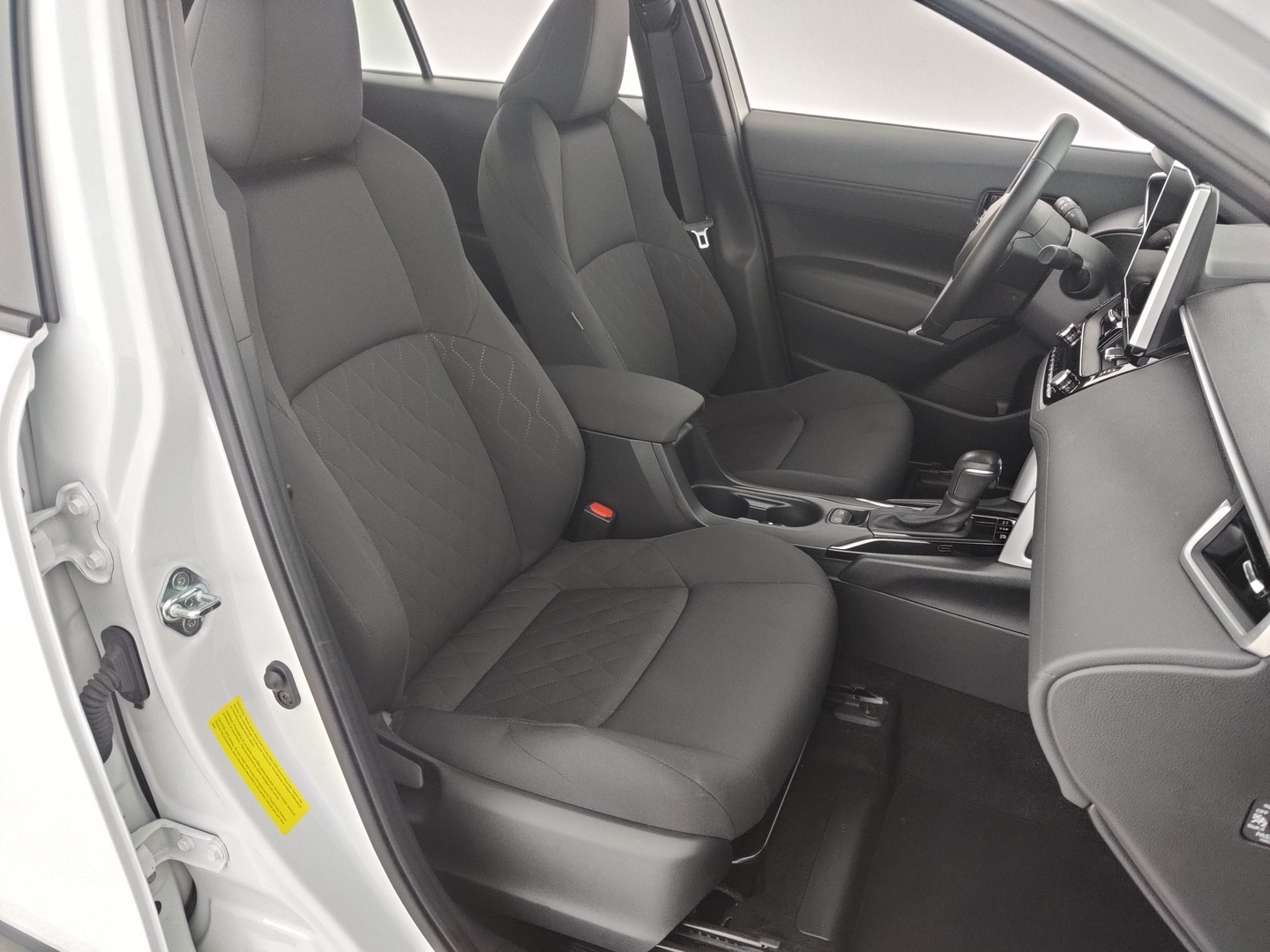 TOYOTA Corolla Cross 2024