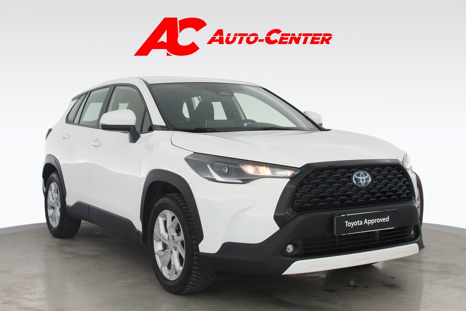 TOYOTA Corolla Cross 2024